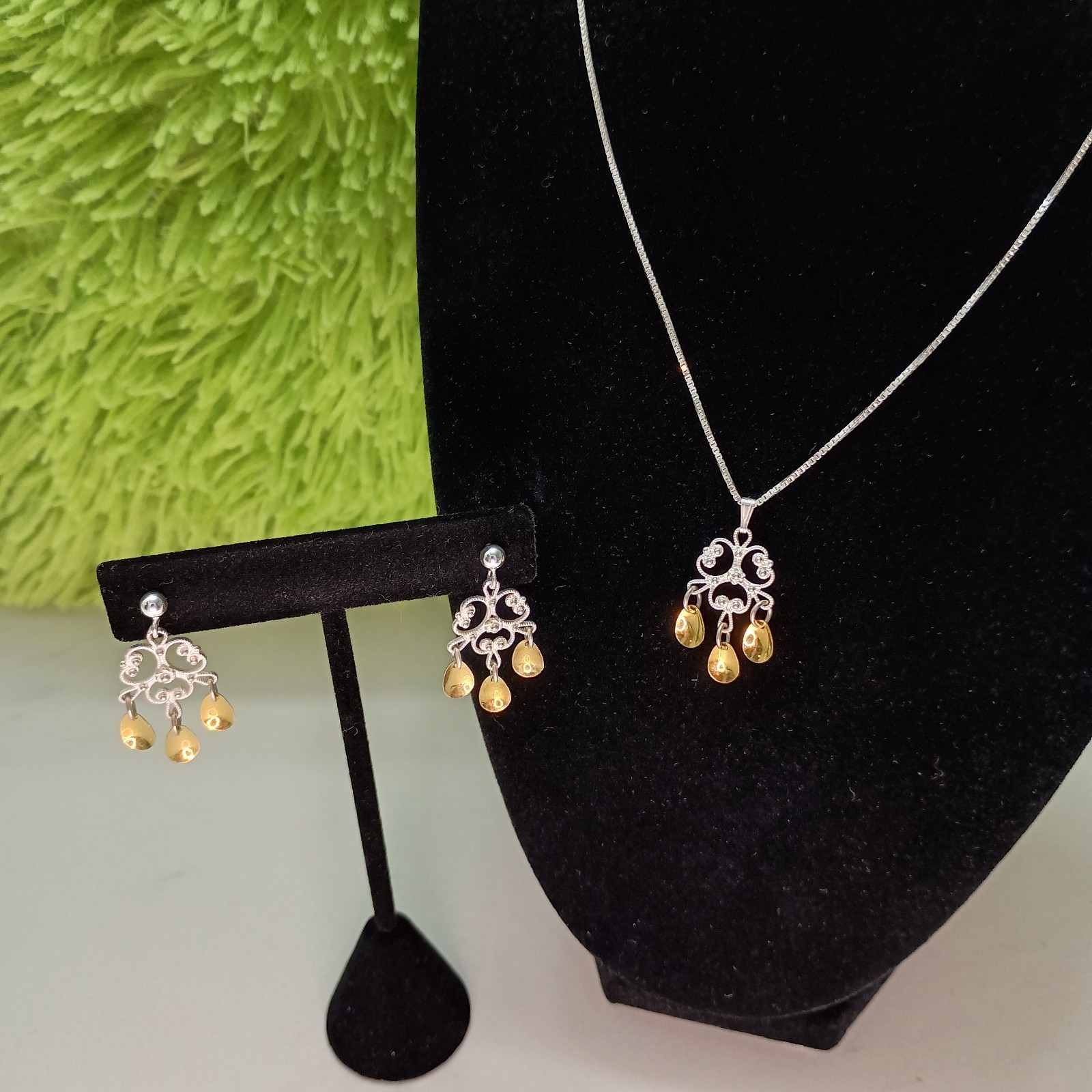 Vintage Finnish ARU Sterling Silver Filigree Necklace & Earring Set Sundrop