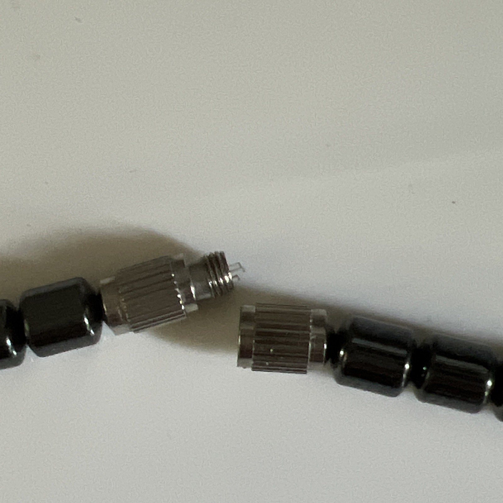 Vintage Hematite Jade Quartz Chip Stone Necklace 17″ Screw Closure