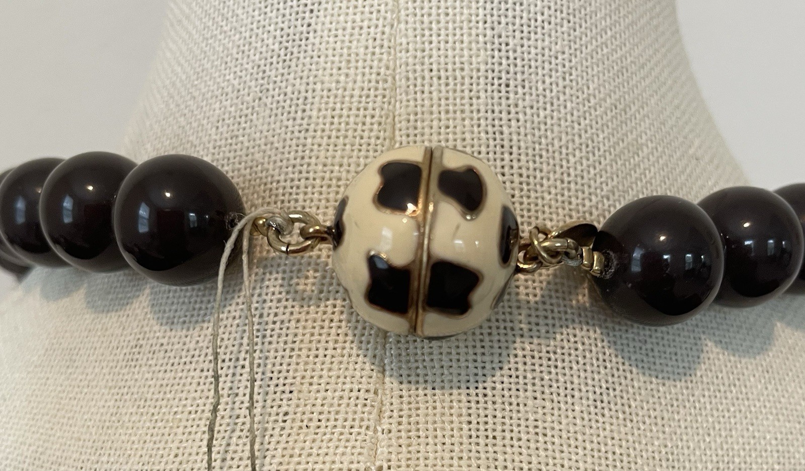 Chunky Brown Bead Vintage Talbots Gold-tone Magnetic Clasp NecklaceFor Women