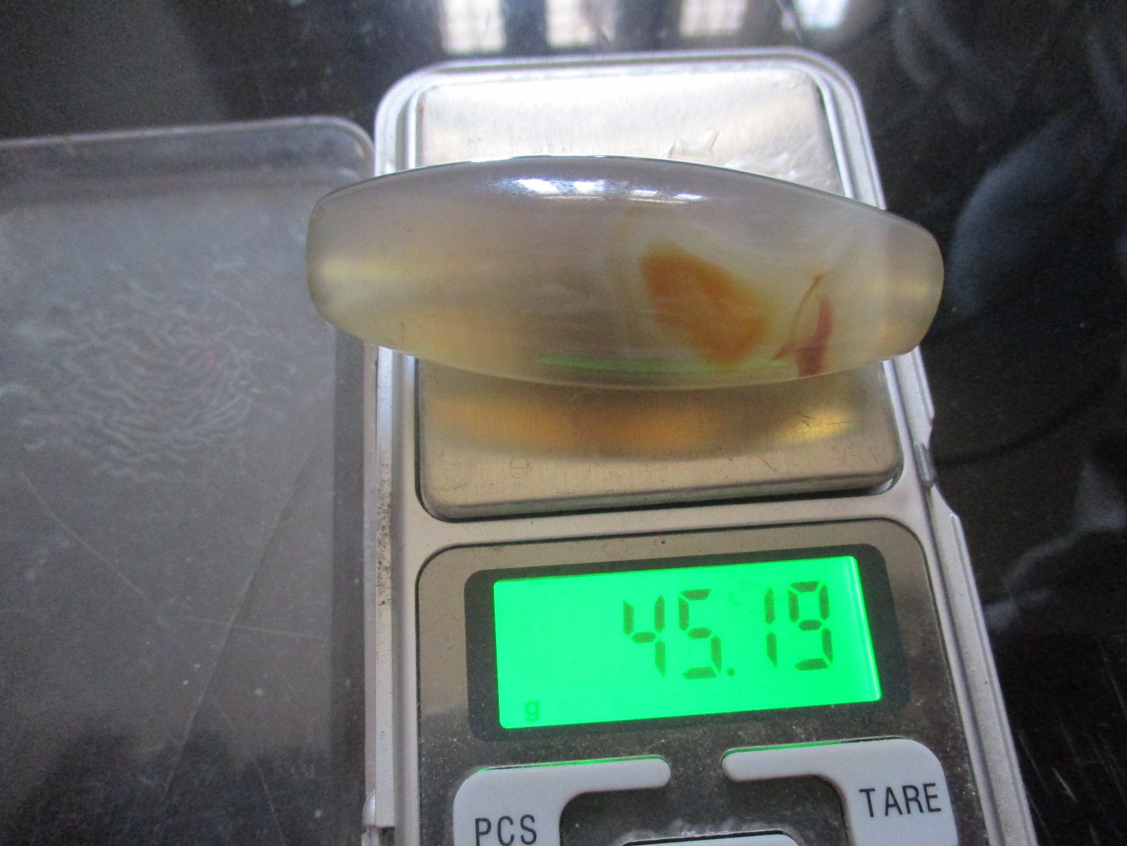 Elongated Bead Agate Antique 60 * 23 mm, 45.19 Gms