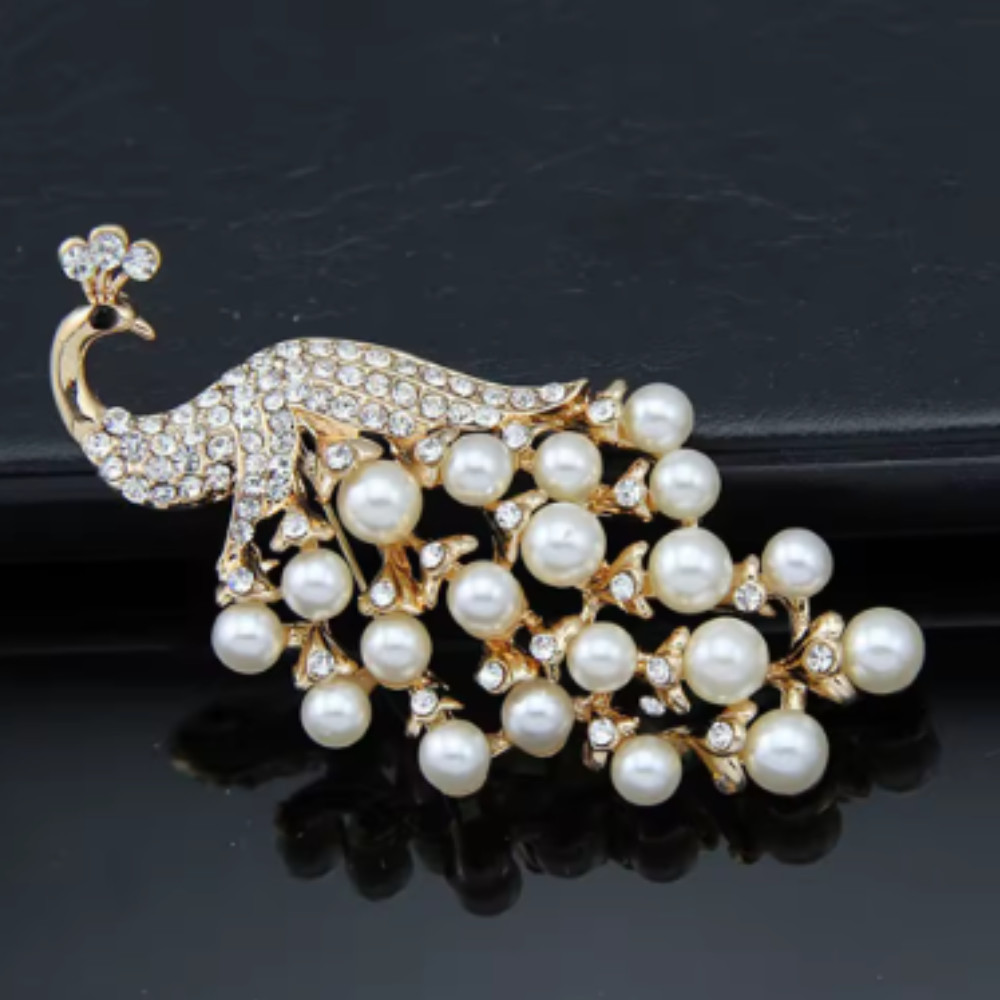 Vintage Style Peacock Bird Rhinestone Crystal White Bird Brooch Pin Pendant Gift