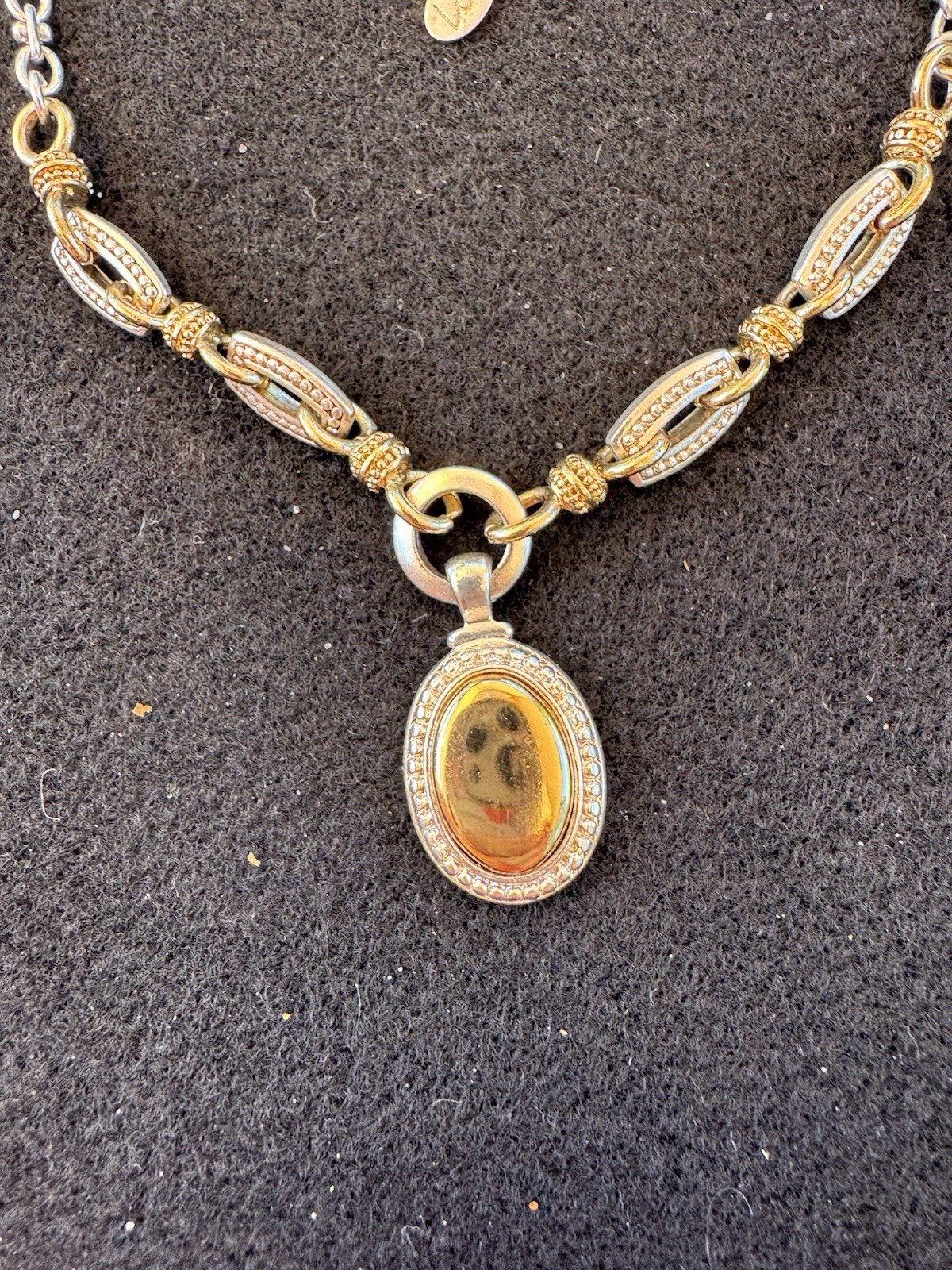 Vintage Liz Claiborne Necklace 22” Gold Silver Tones