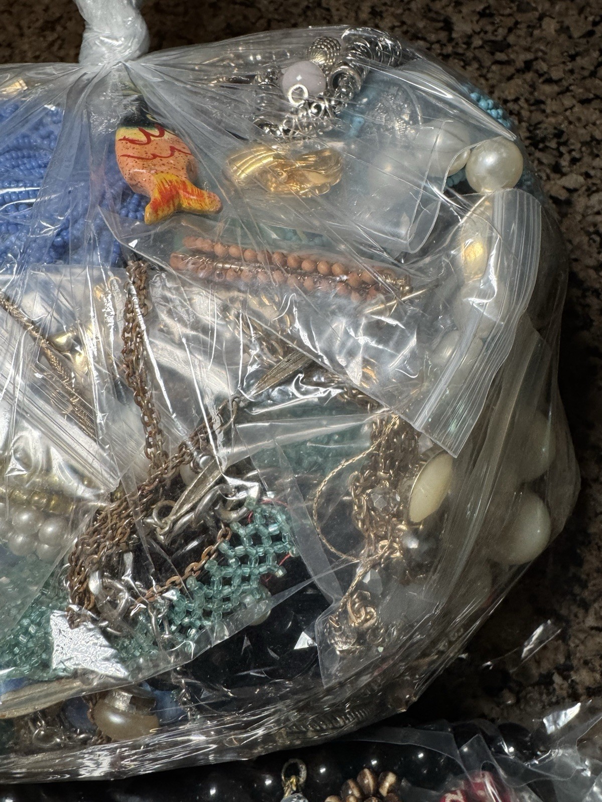 ~19 Lbs Lot ALL CRAFT Repair UNTESTED Junk Jewelry Pieces Parts Beads Earrings