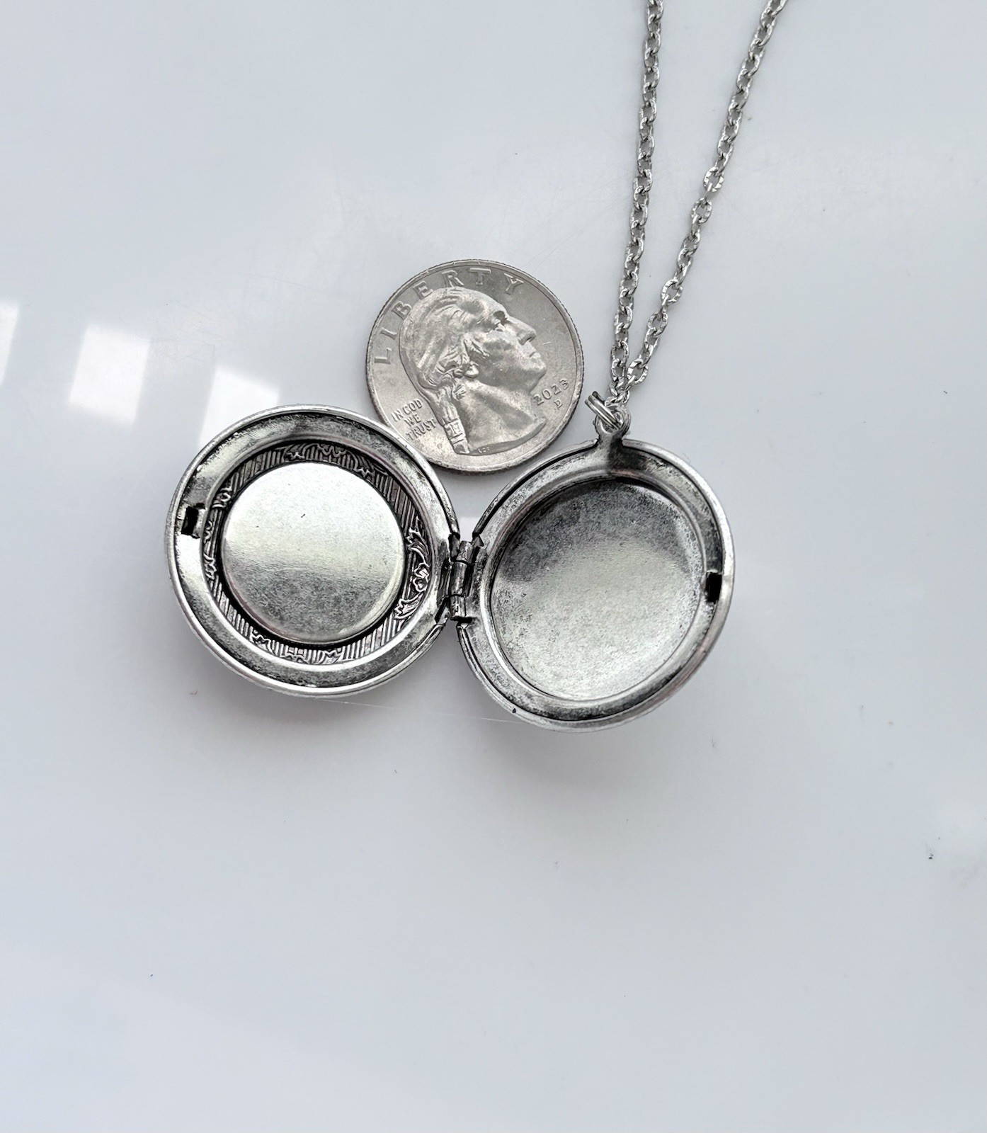 Full Moon Face Locket Necklace Sterling Silver Chain Secret Pillbox Vtg Pendant