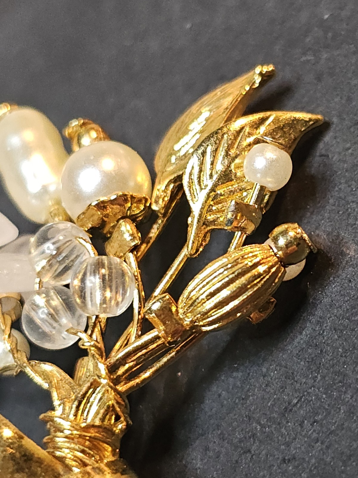 Vintage Floral Spray Brooch Gold tone Faux Pearls Pink Stone Chips Delicate Pin