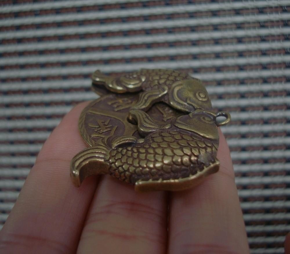 Vintage Style Solid Brass Two Fish Figurine Statue FengShui Pendant Bags Charms