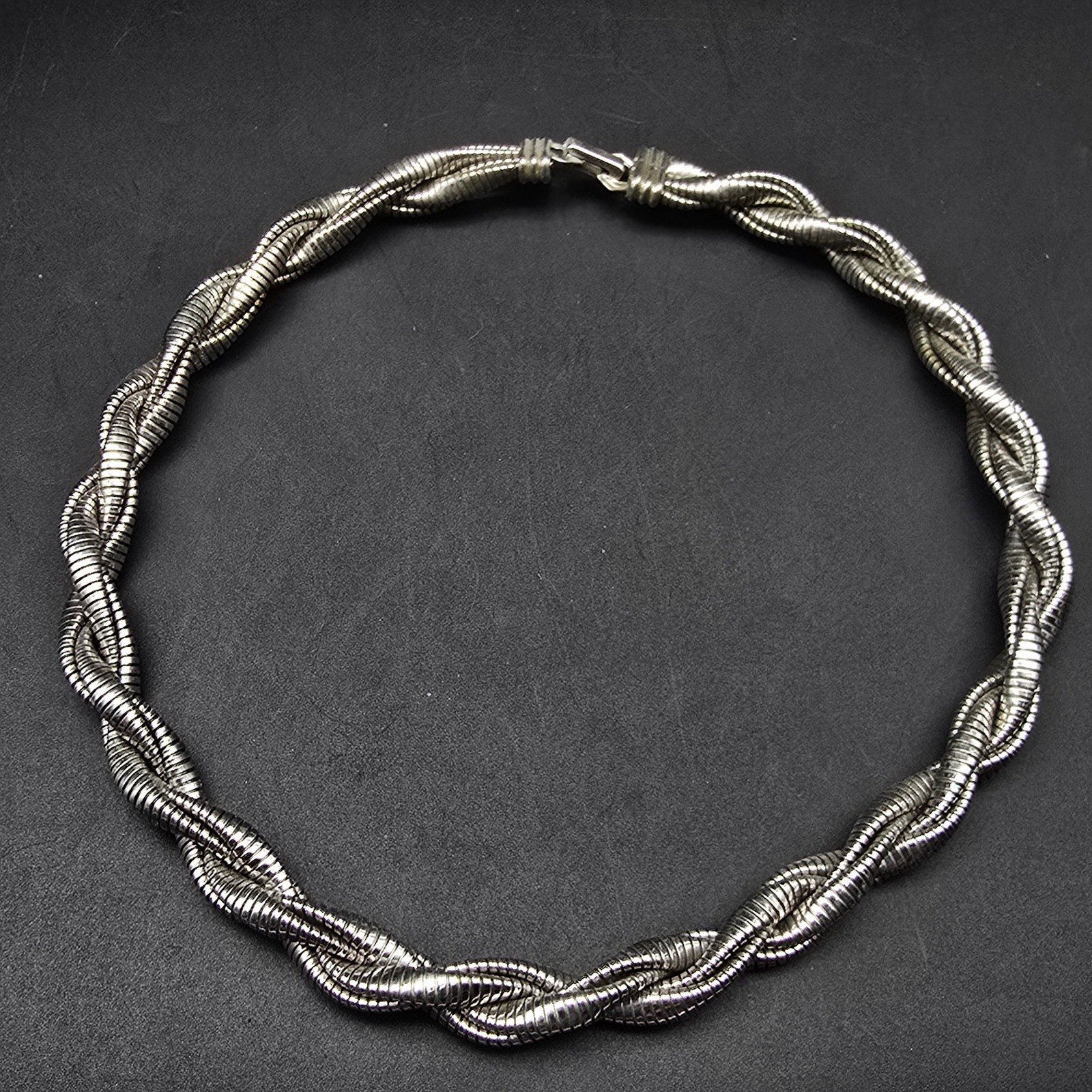 Silver Tone Twisted Chain Collar Necklace Vintage Costume Jewelry