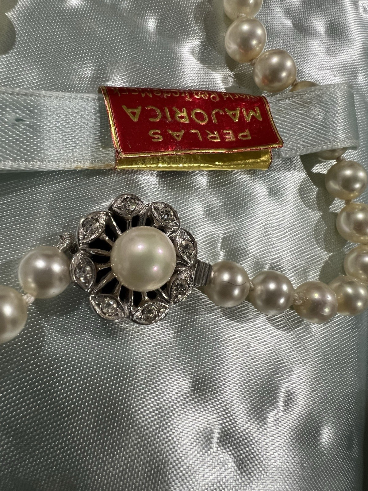 VINTAGE MAJORICA PEARL NECKLACE STERLING/RHINESTONE CLASP 18” 6MM /ORIGINAL BOX