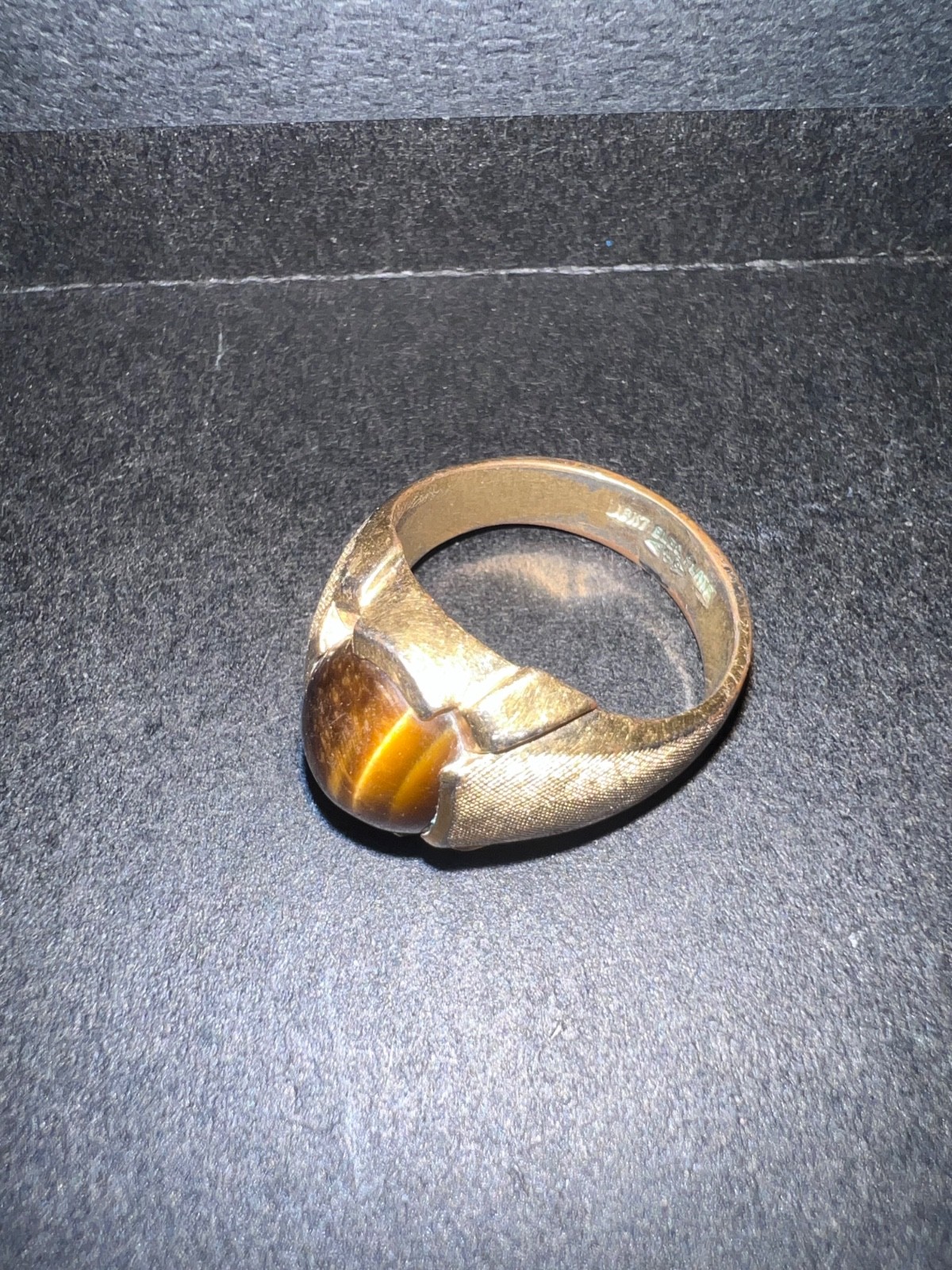 Vintage Mens Size 9 Tiger Eye Ring Gold Plated Maker Mark Gold Tone