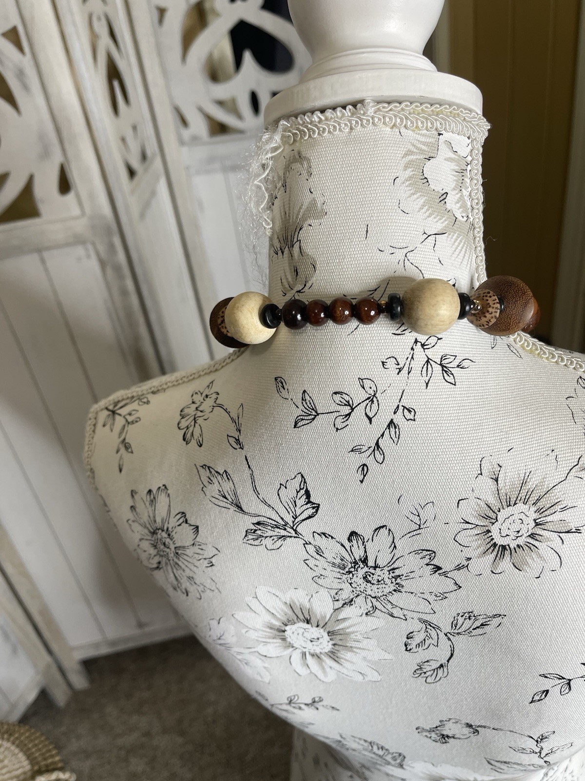Tribal African Chunky Wooden Bead Carved Abstract Necklace Brown Gold
