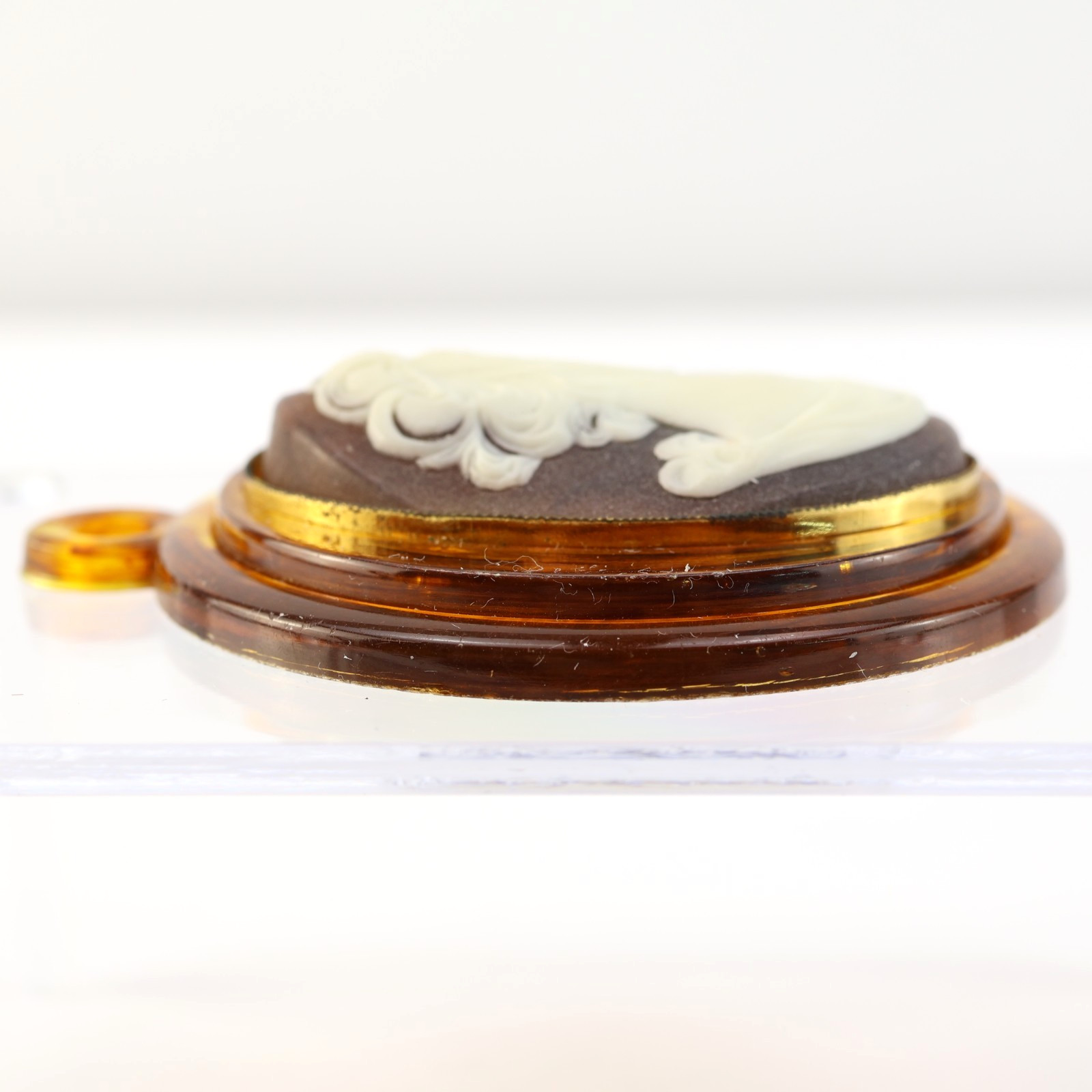 Vintage Amber Celluloid Faux Tortoise Cameo Pendant Women Floral Round Oval 59mm