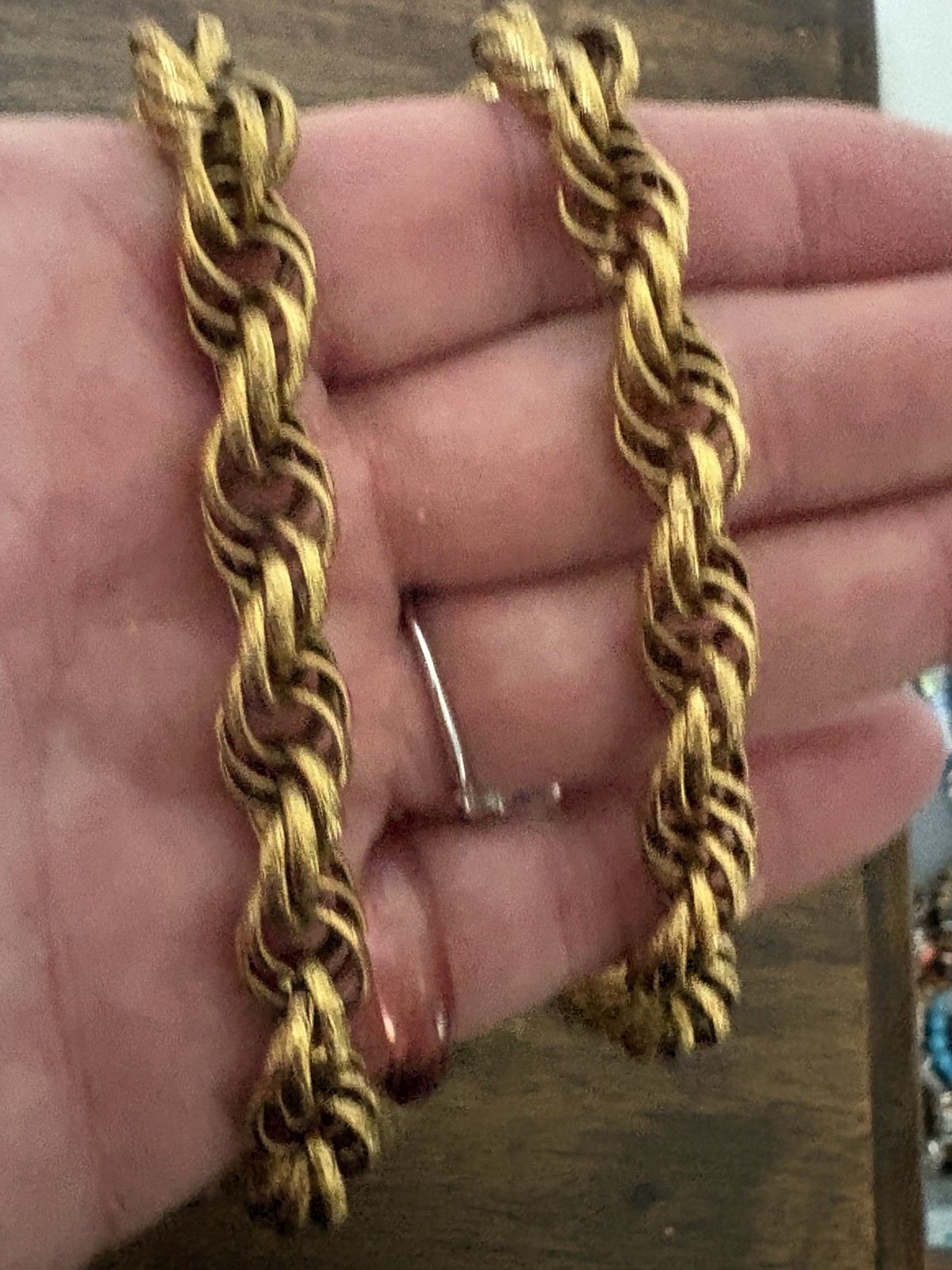 EDLEE Lion Necklace Vintage Gold Chain Blue Eyes Dangle Tassel Estate Jewelry