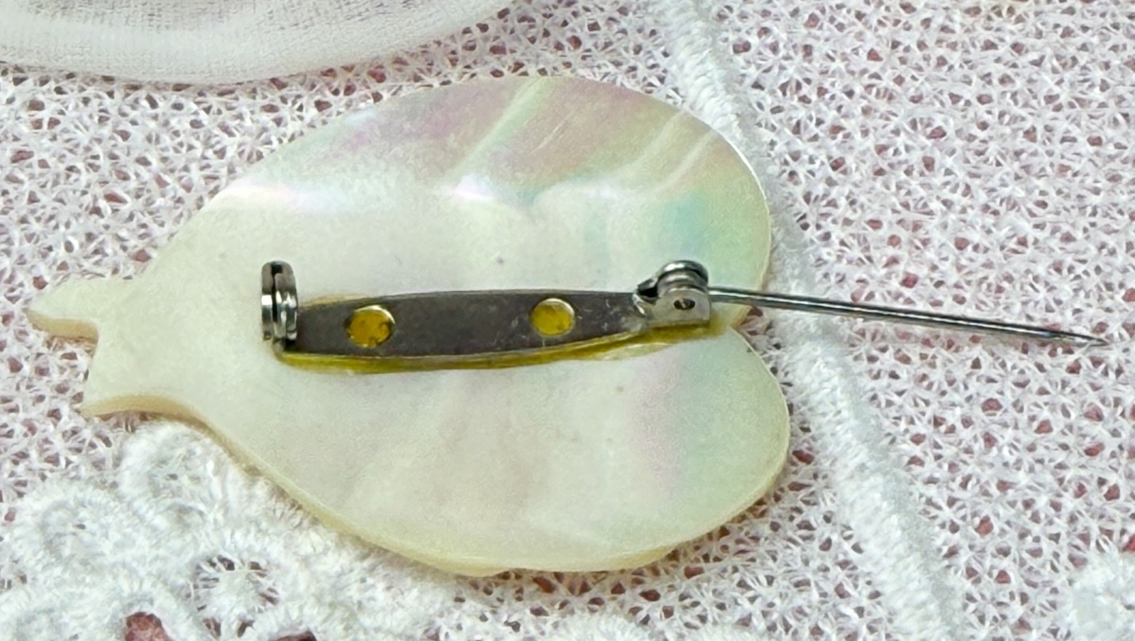 GORGEOUS Carved Brooch 1-3/4” Mother of Pearl ANTHURIUM Plant Bloom Pin