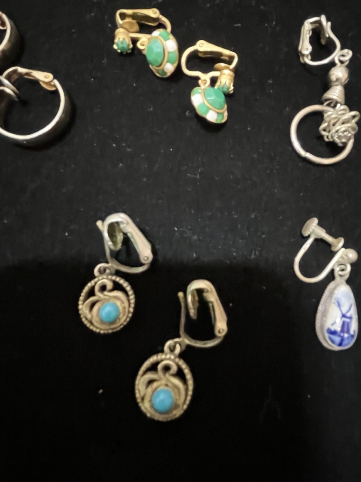 20 Pair Vintage Clip On EarRings Various Colors And Styles As Pictured Lot 02
