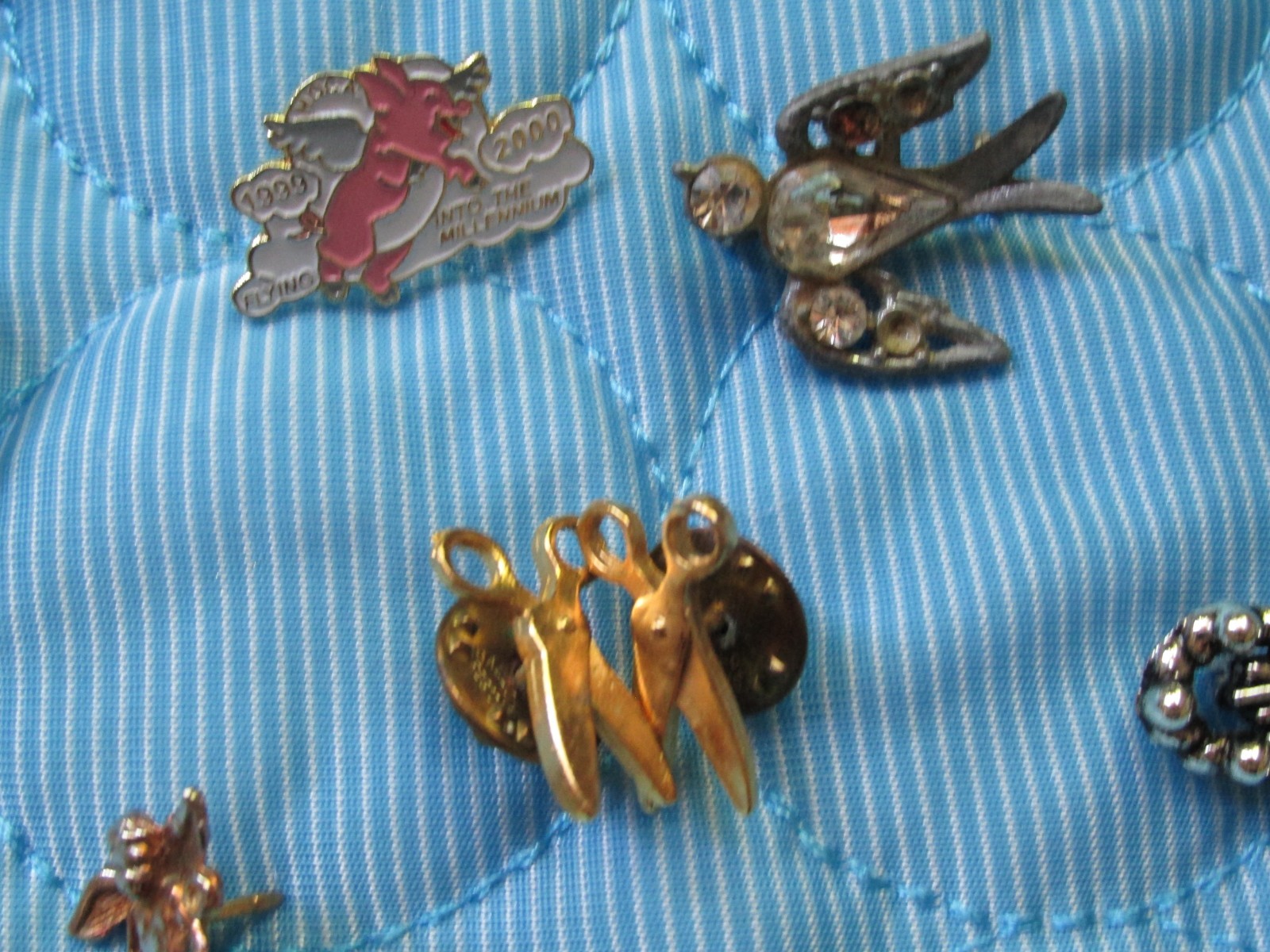 Lot of 35 Mixed Lot Brooches/Pins – some Scratched/Damaged/missing Stones As Is