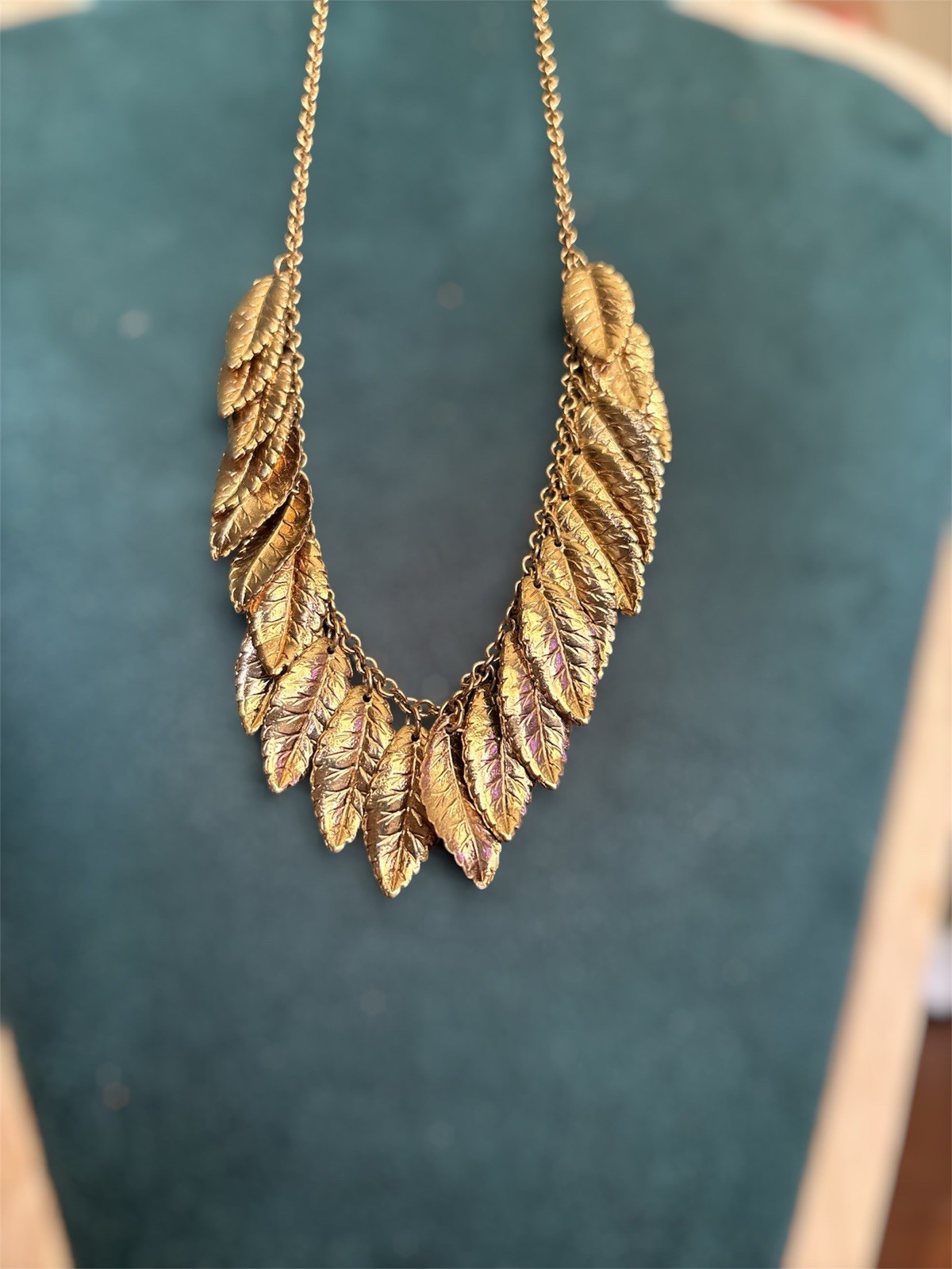 Vintage Signed NAPIER Gold Tone Cascading Leaf Bib Fringe Statement Necklace