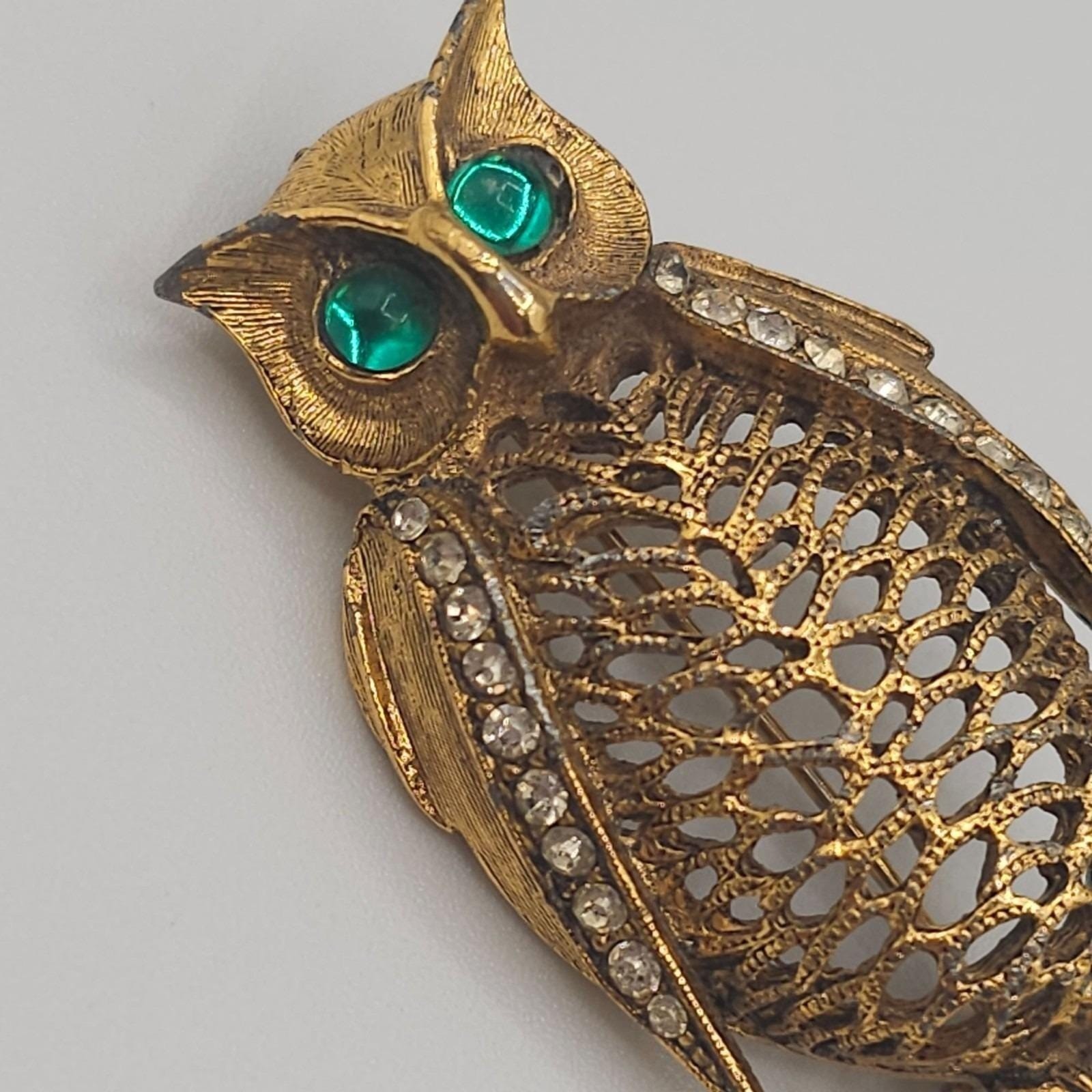 2pc Vtg Owl Brooches Gold Tone Rhinestone Figural Animal Nature Wise Forest Pins