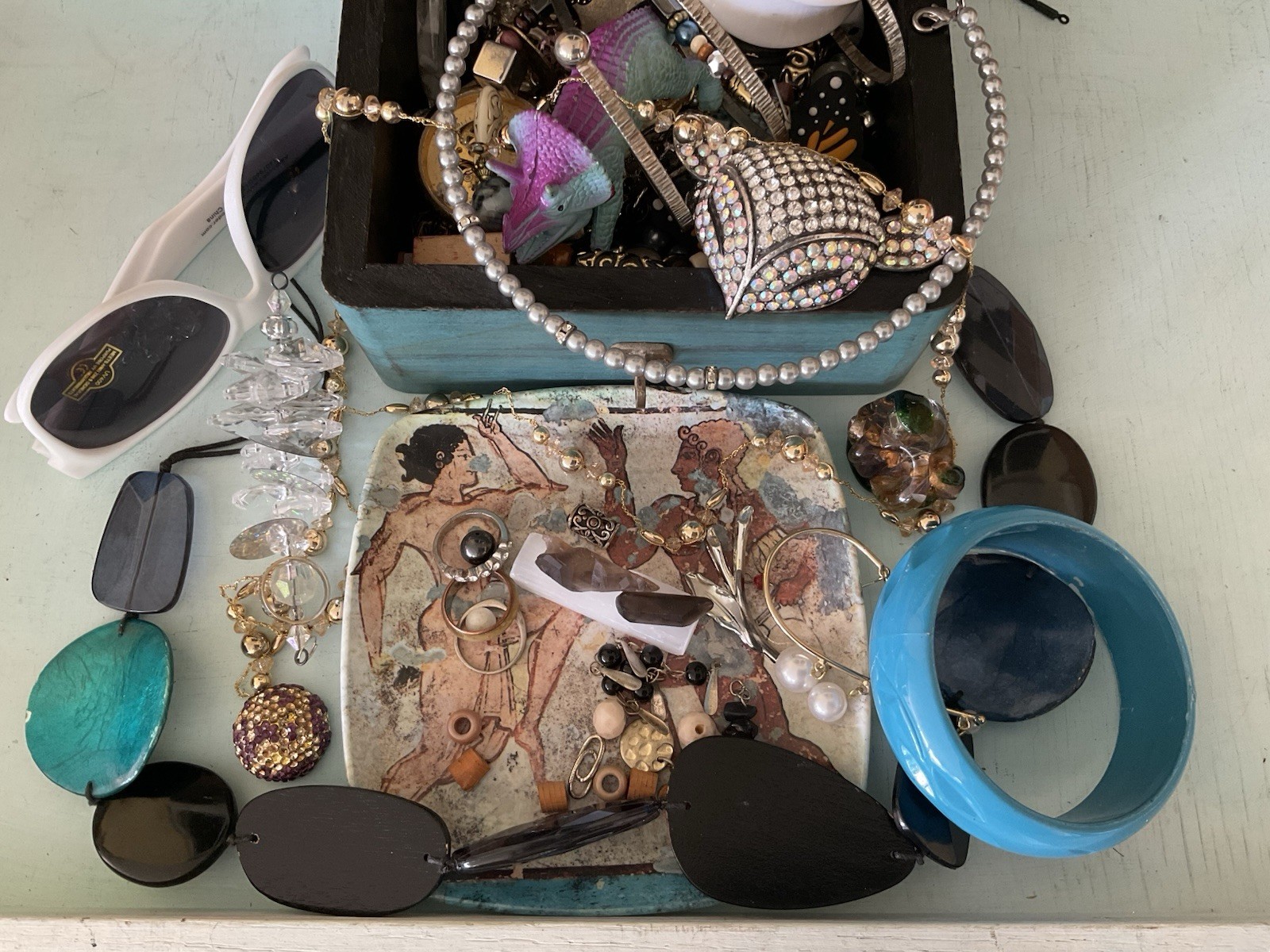 Vintage to modern Jewelry junk drawer Lot Harvest scrap wear repair Fun pieces!