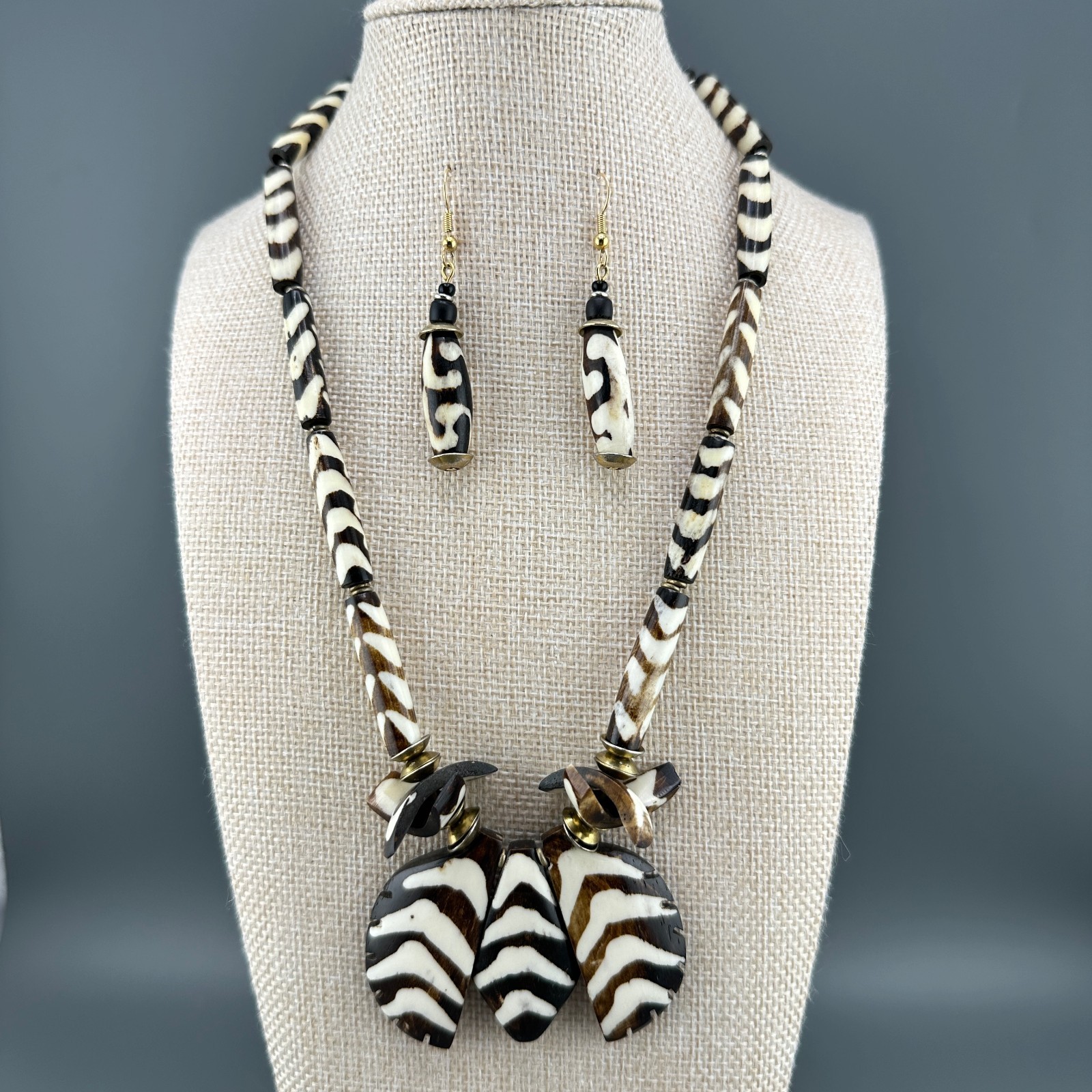 Vintage African Tribal Necklace Earrings Set Batik Bone Brown Cream Bovine Boho