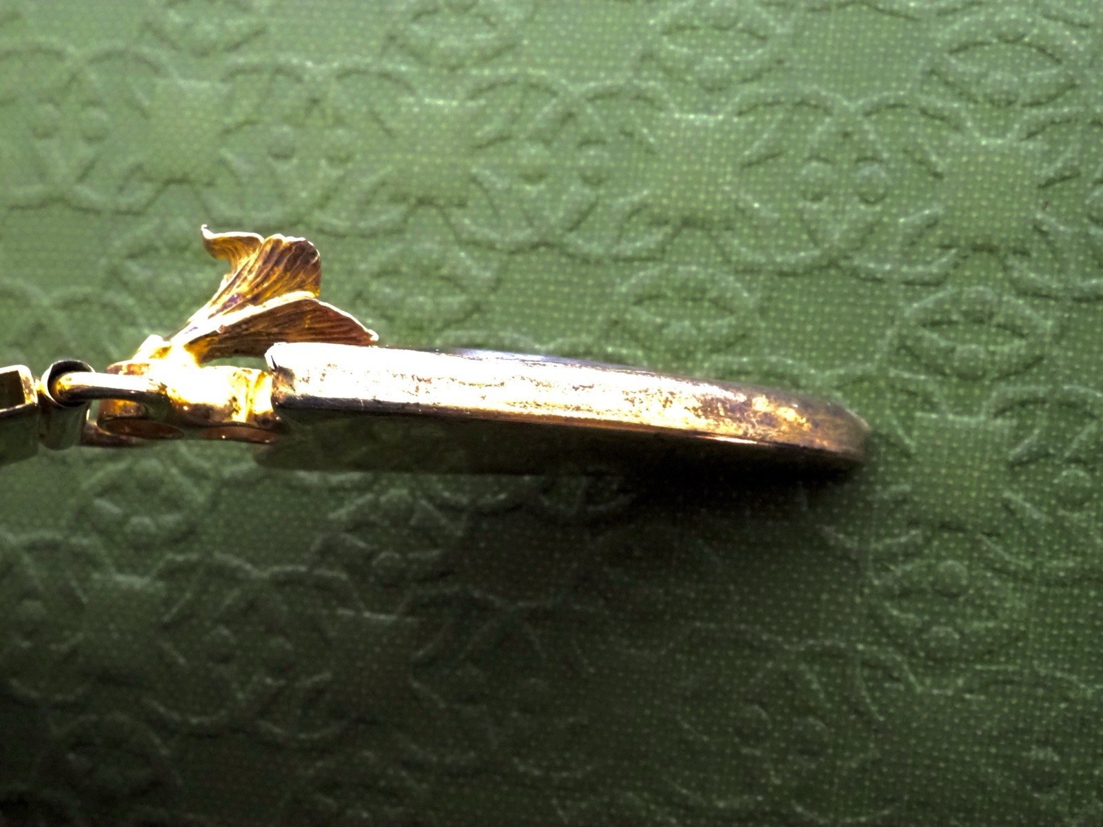 STUNNING TRICIA YOUNG AGATE STERLING SILVER & GOLD PLATE (VERMEIL) BROOCH