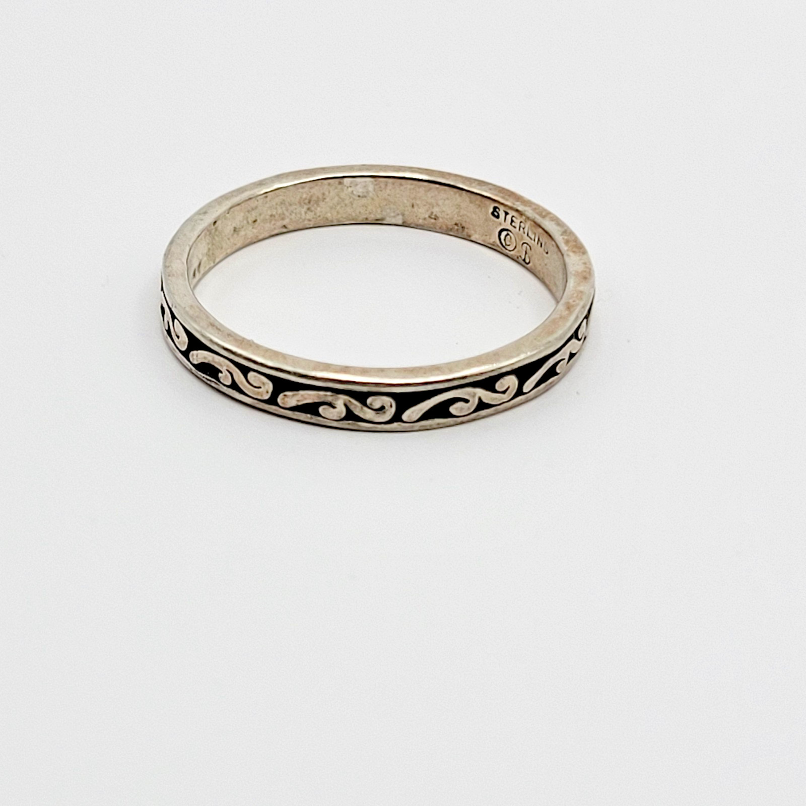 Shube Sterling Silver Scrolled Stackable Band Ring ~ Size 9