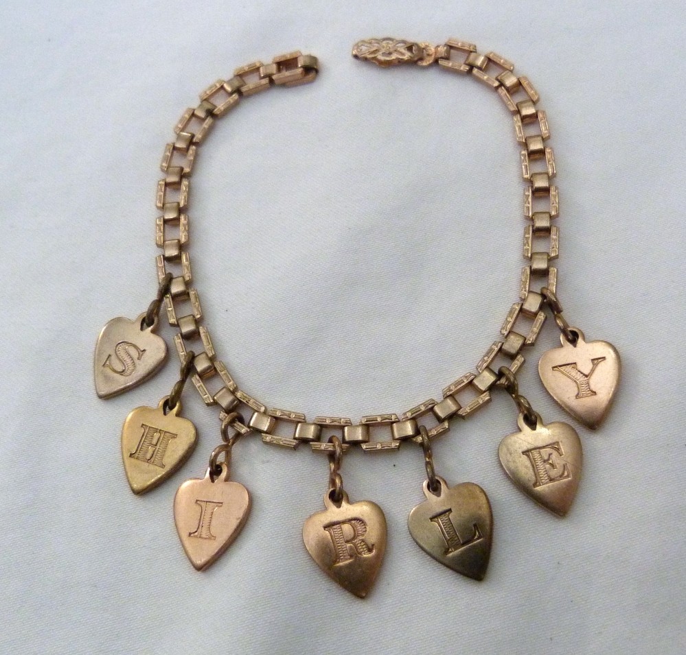 VTG 1940s VICTORIAN REVIVAL FANCY LINKS “SHIRLEY” HEART CHARMS BRACELET ~ 7 3/8″
