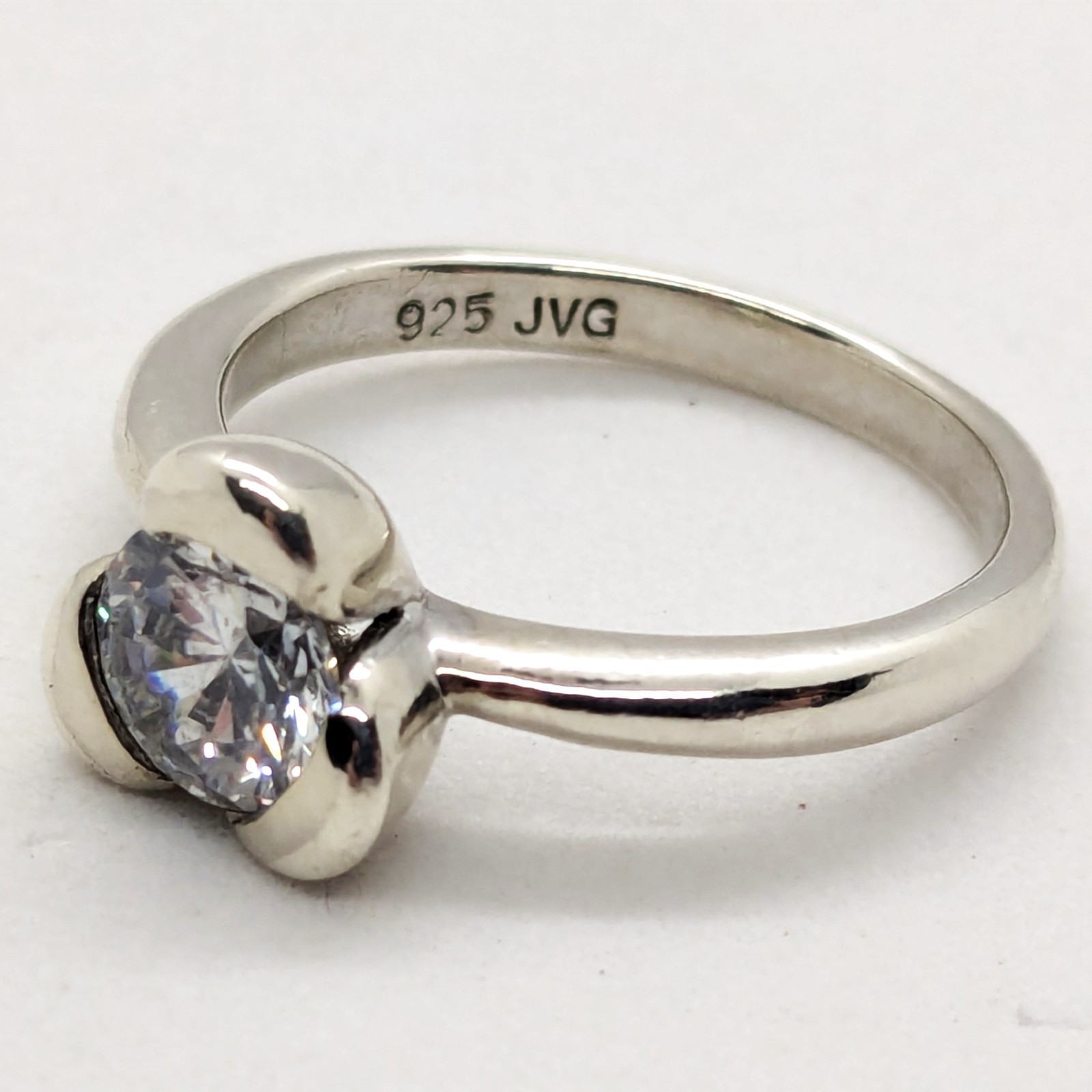 Vintage Elegant RING Silver 925 with Bright Stone -size: 6.5US (16.7mm)| UA #126