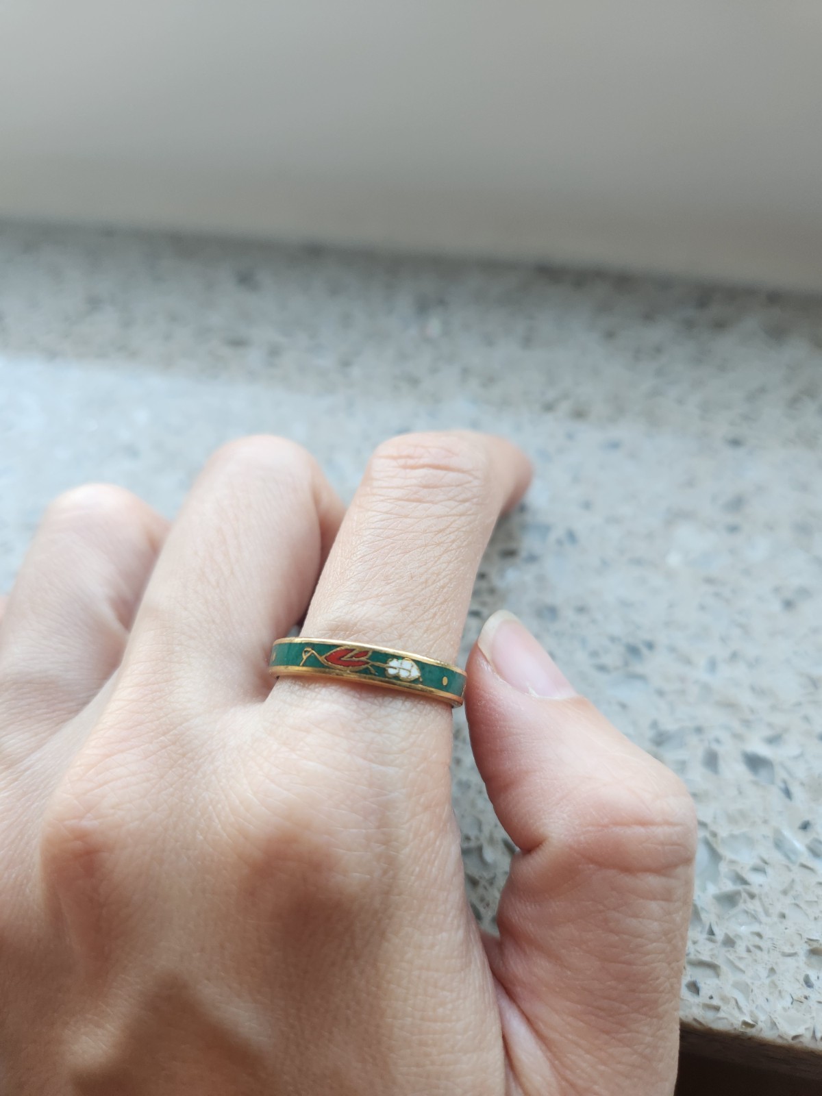 Vintage Cloisonne Enamel Ring Green size 7.5