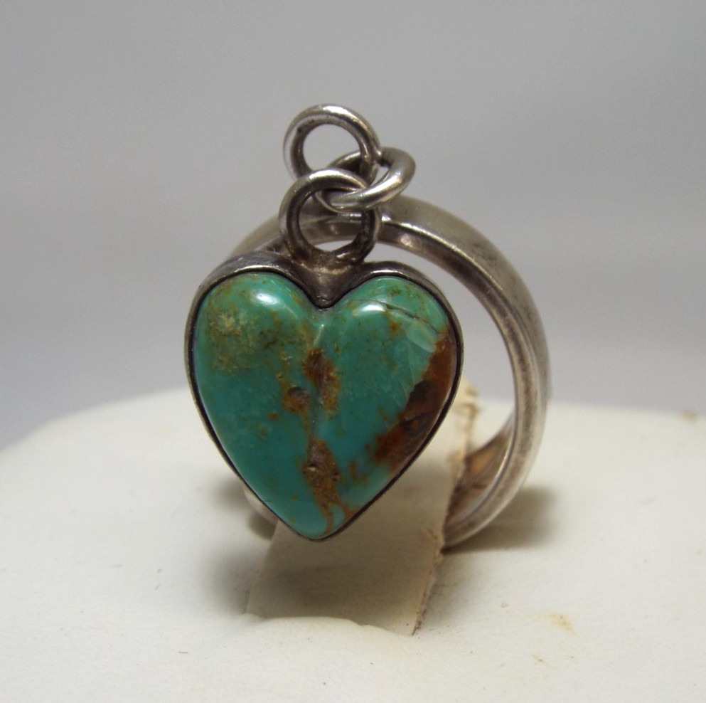 Joan Slifka Designs STERLING SILVER Turquoise Dangle Heart Ring Size 5.5 6g