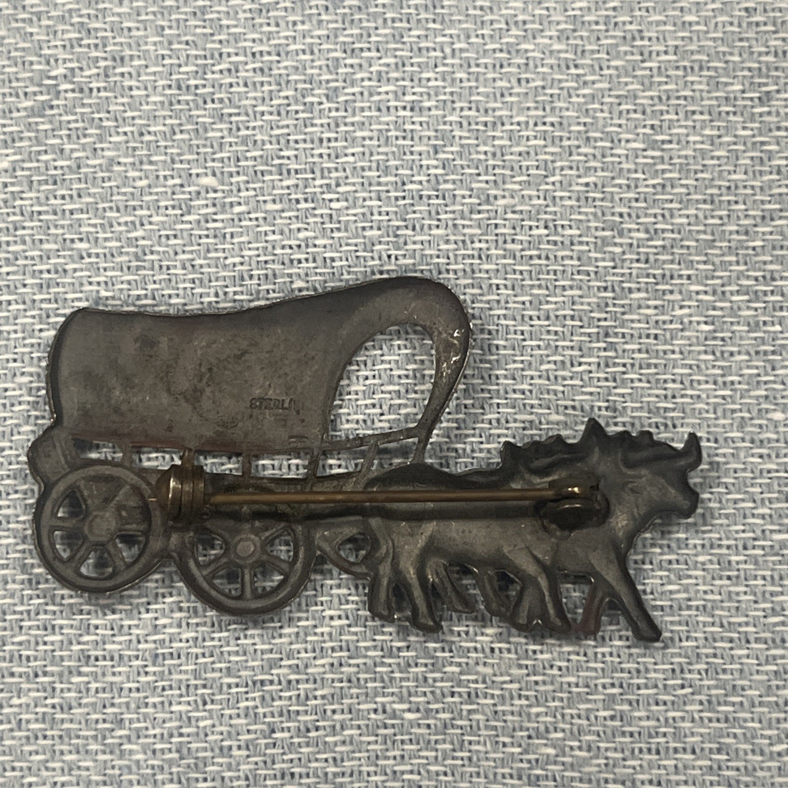 ANTIQUE STERLING SILVER WAGON & OX BROOCH PIN with Pin Back