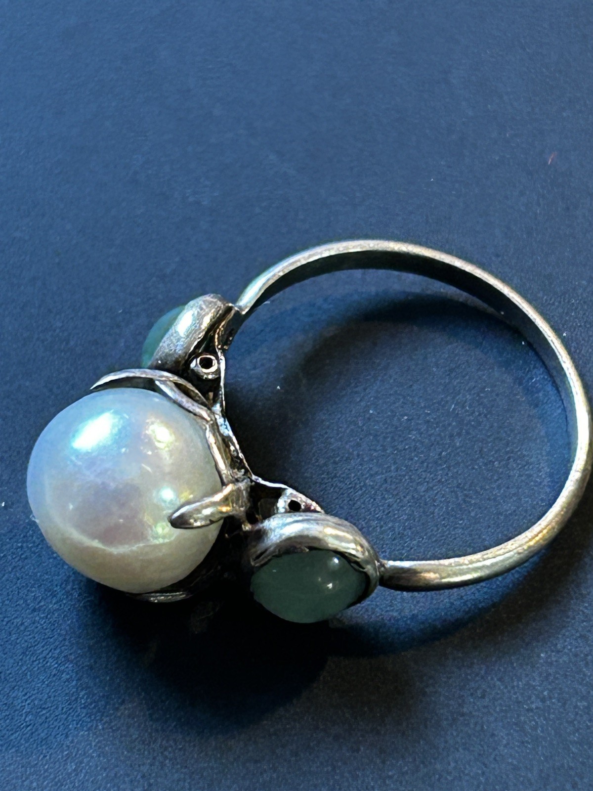 Antique Sterling Silver Pearl Ring with Natural green side stones