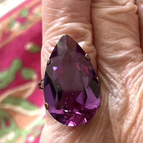 VTG 14K YELLOW GOLD ALEXANDRITE HANDMADE 7/8″x 3/8:”x 3/8′ TEAR DROP 4PRONG LRGE