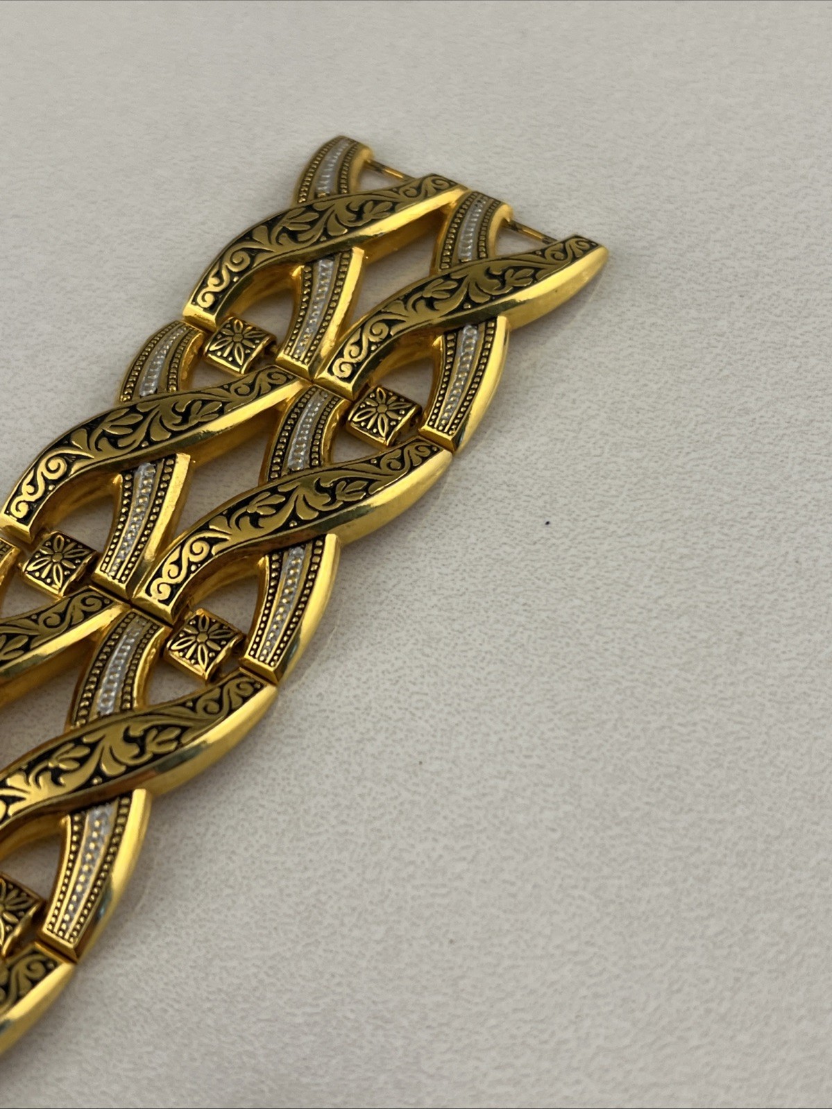 Vintage Gold Tone Chain Link Cuff Bracelet Signed