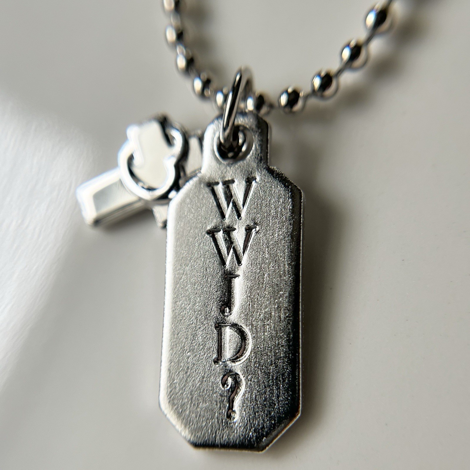 ✝️ WWJD Christian Pendant Dog Tag Necklace w Cross Charm What Would Jesus Do?