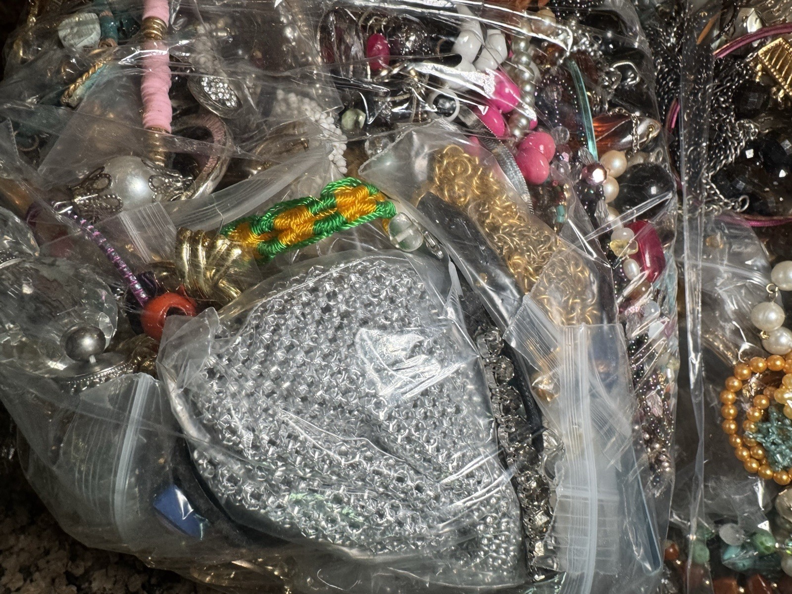 ~19 Lbs Lot ALL CRAFT Repair UNTESTED Junk Jewelry Pieces Parts Beads Earrings