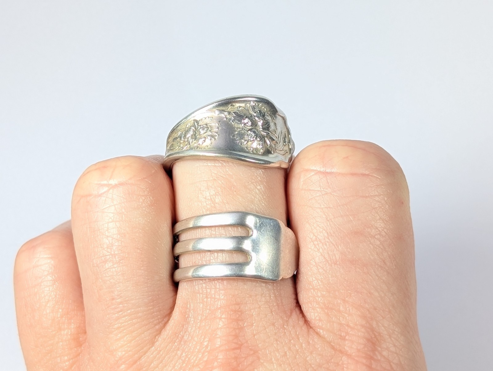 Vtg Silver-Plated William Rogers Oneida Fork Ring Floral Full Bypass Wrap Ring