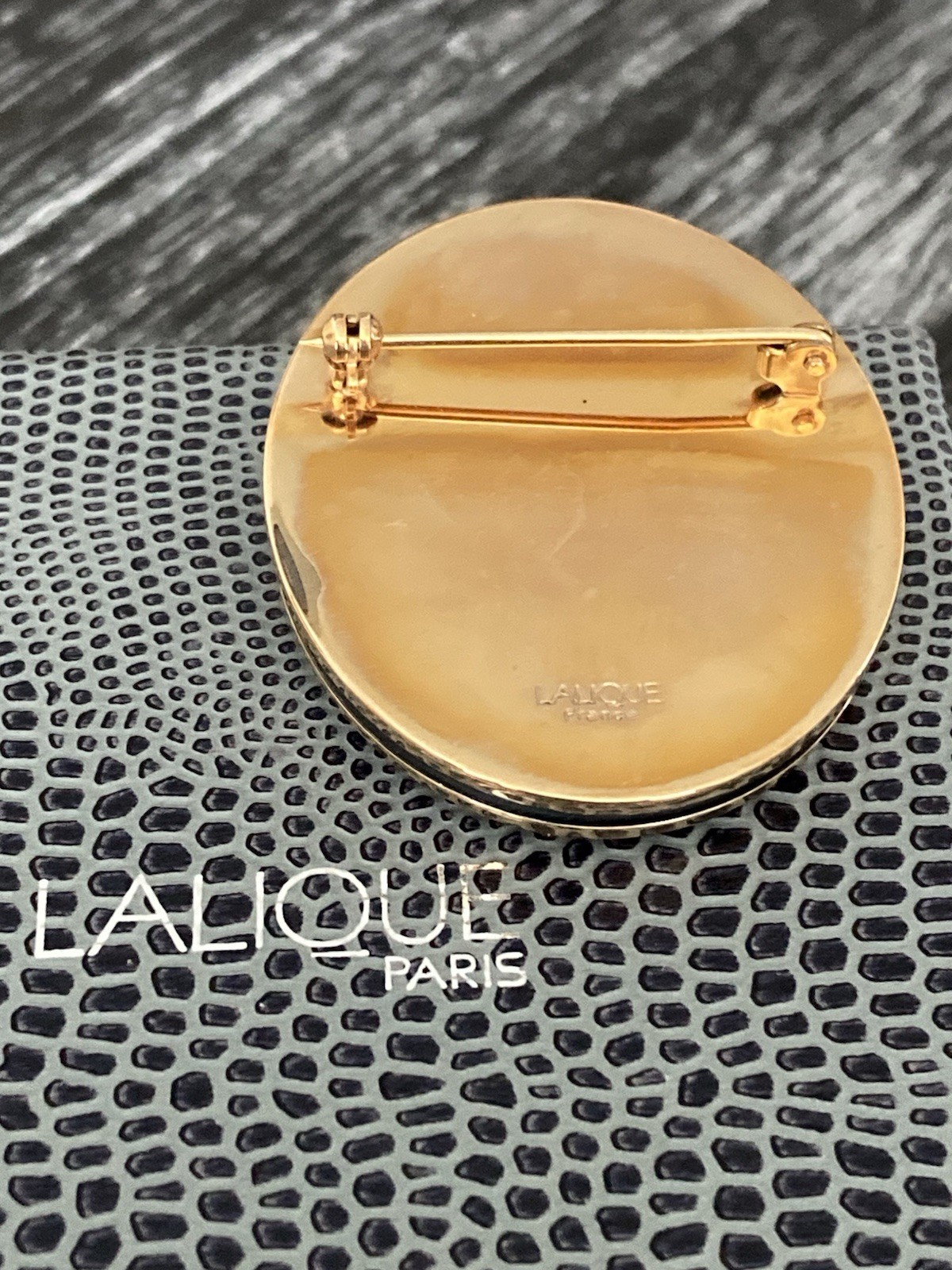 Lalique Blue Intaglio Cameo Brooch In Box