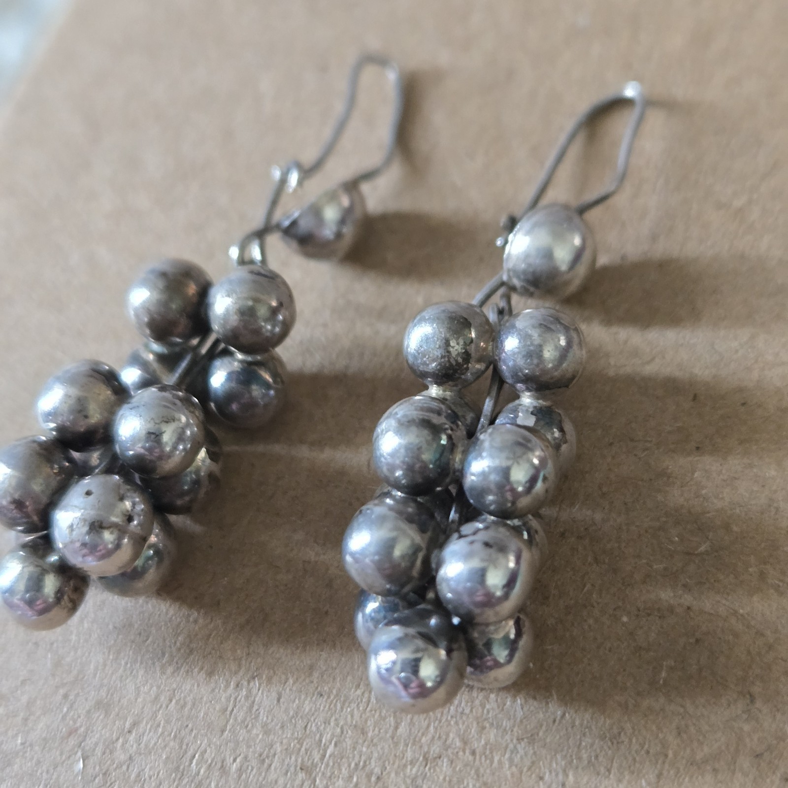 Vintage Mexican Sterling Silver Grape Cluster Dangle Earrings Unmarked 5.7g
