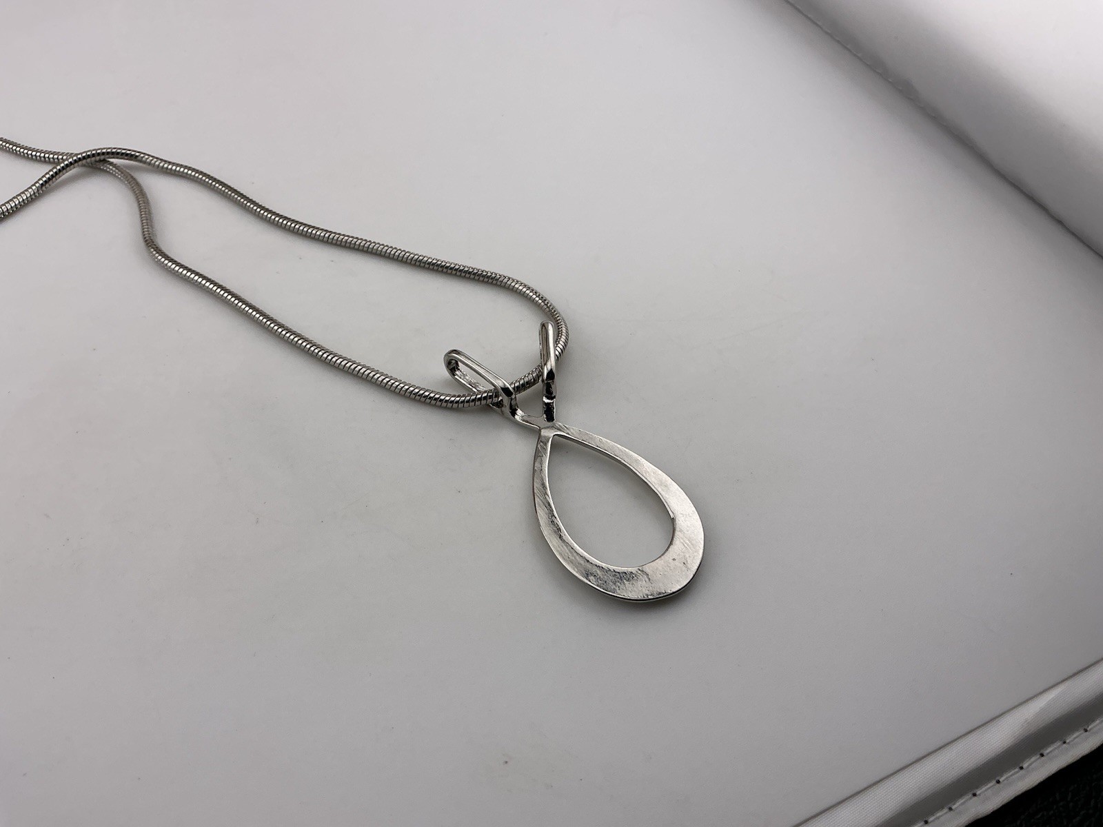 Modernist Necklace SilverT Sleek Minimalist Streamlined 16-19” Weighs 22 Grams