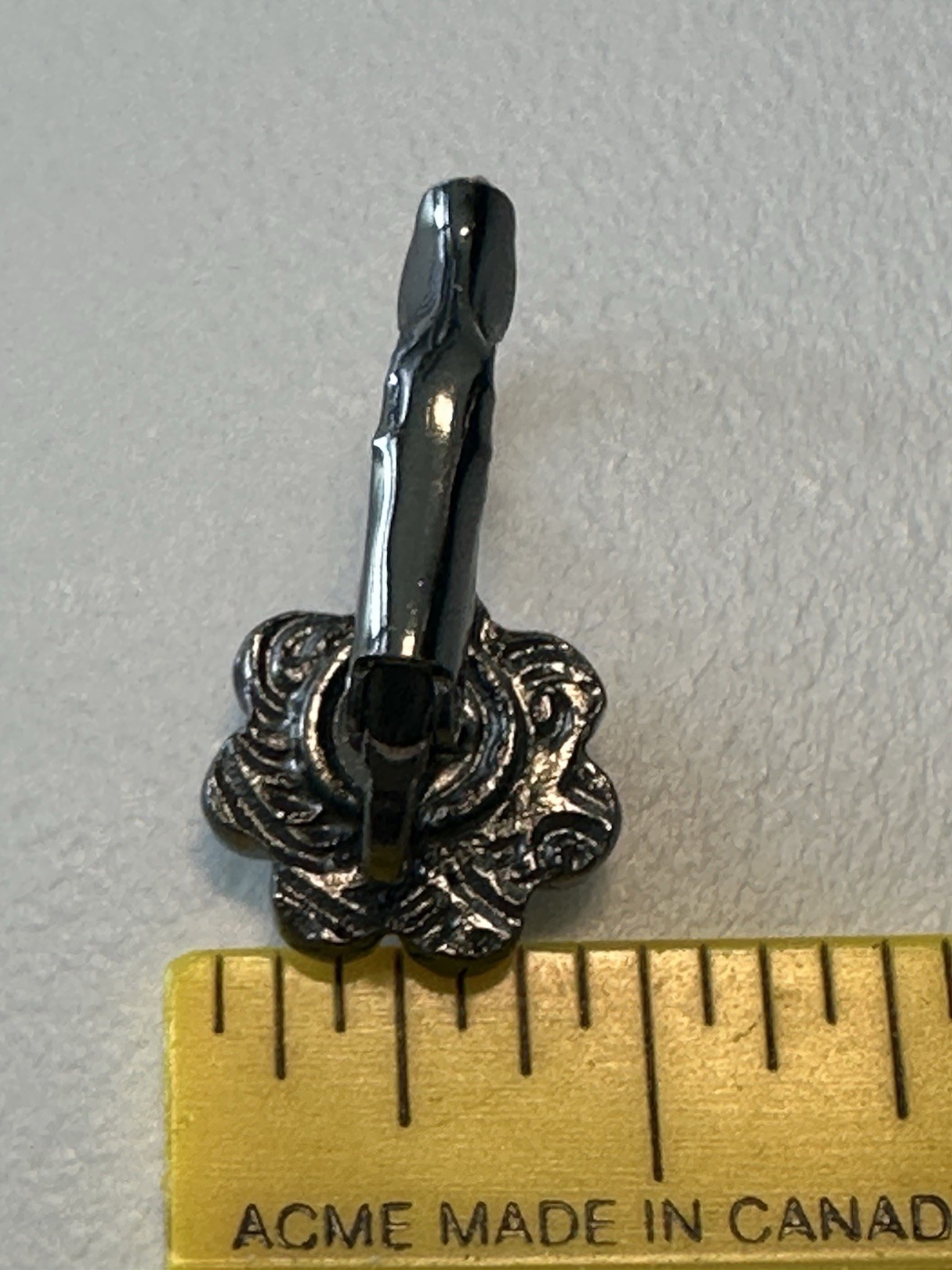 VTG Dark Grey Drop Leverback Earrings W/Crystals in a Floral Shape/Pierced Ears
