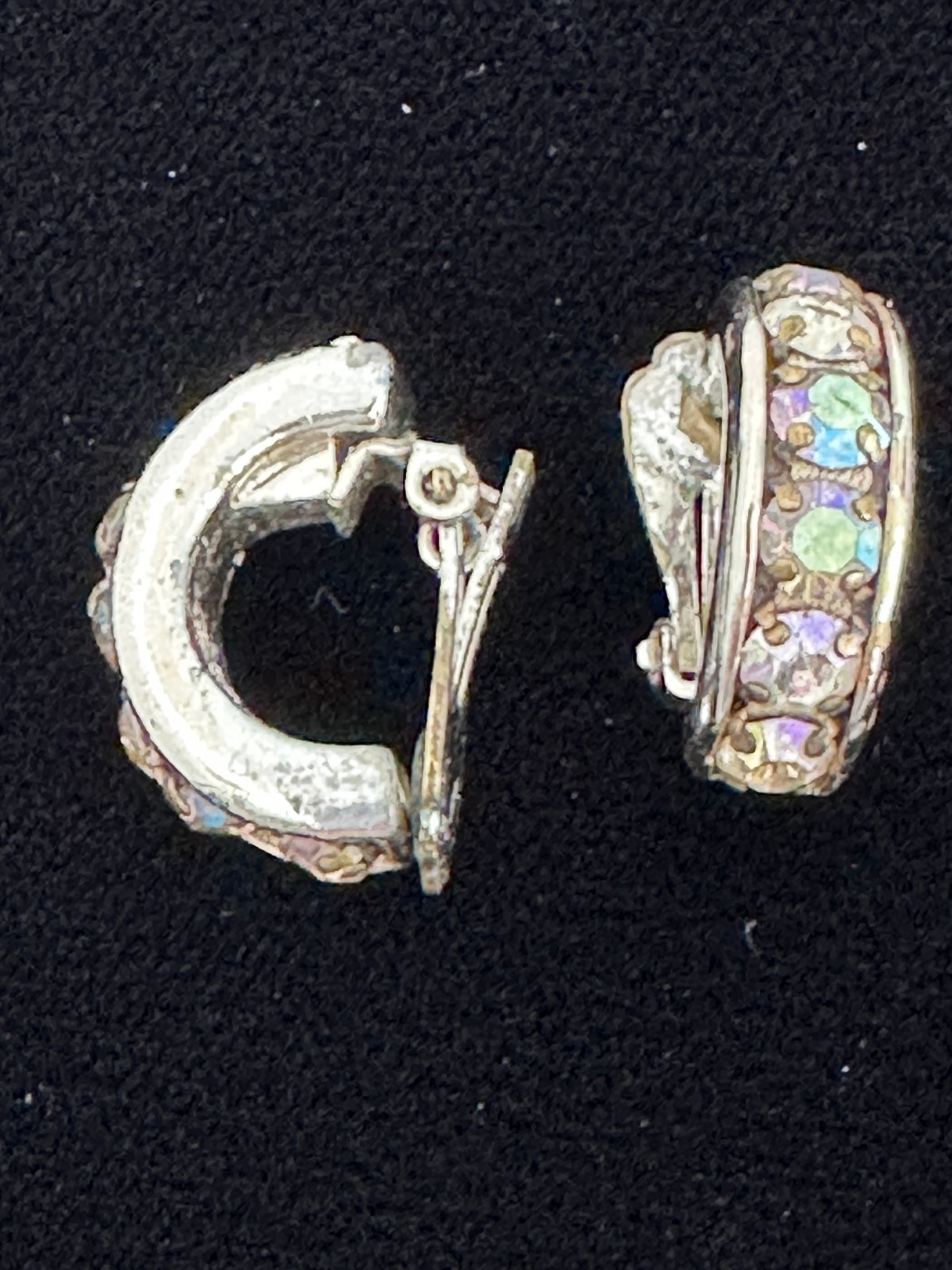 JJE205 Silver Plate Semi Circle Clip On Earrings w Colored zircons VTG