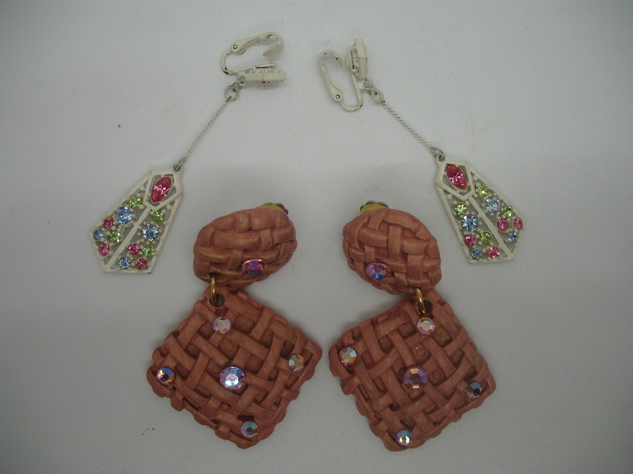 vtg. JEFF LIEB clip on dangle jeweled weave pattern earring set pink multicolor