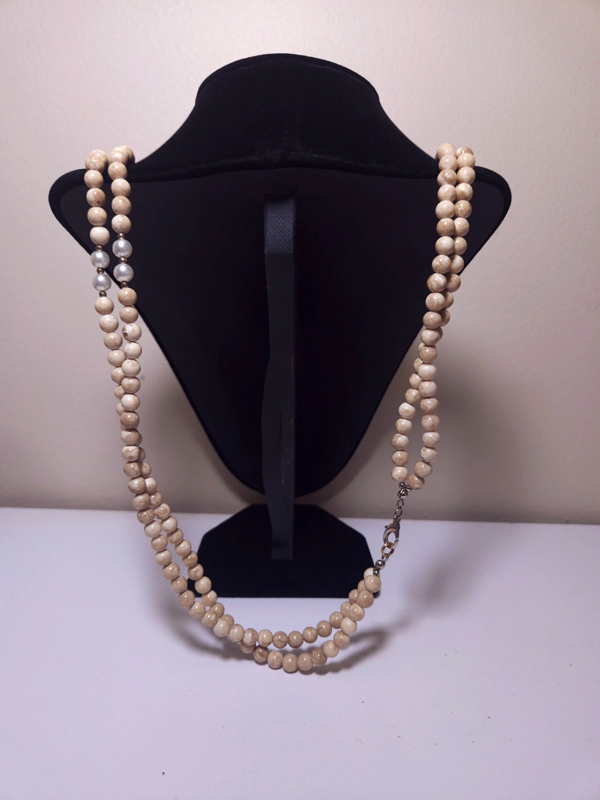Karla Jordan Vintage Mother of Pearl Necklace 12 In BohoShique Statement Piece