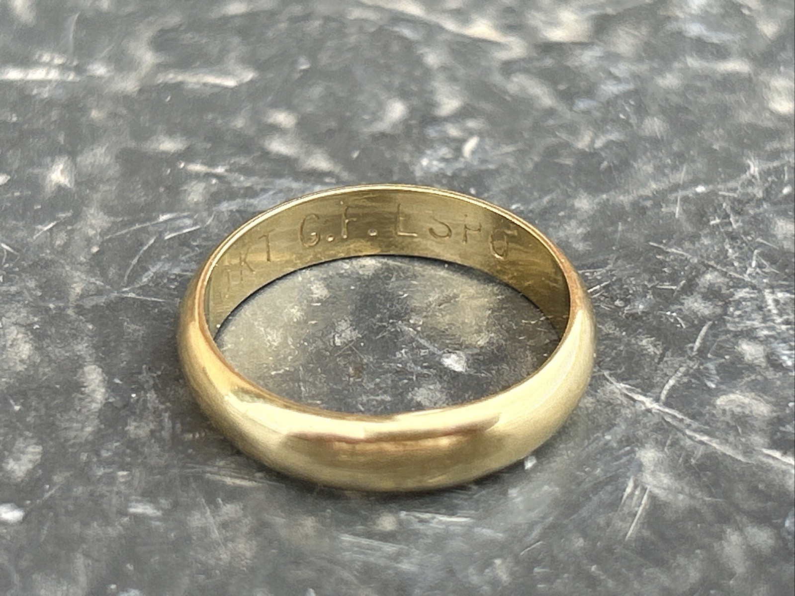 Signed ESPO 10k Gold Filled Ring Wedding Band Size 6 Vintage 4MM Wide Band