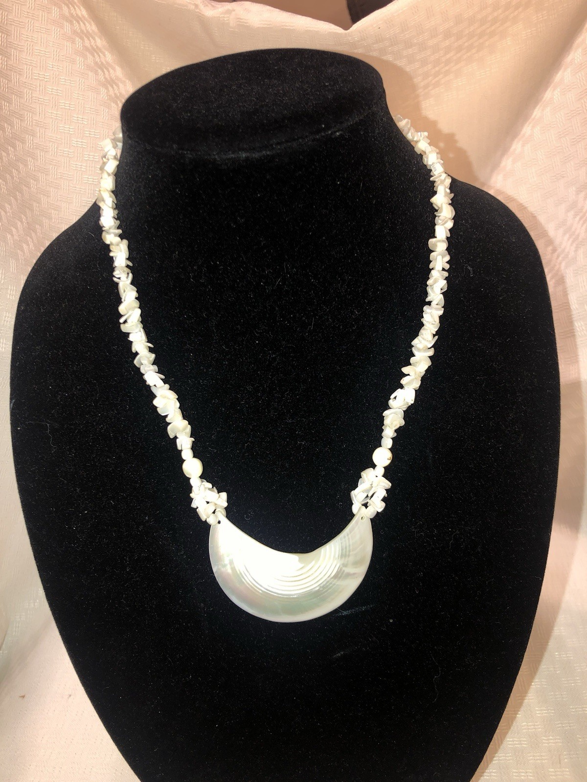 Vintage Mother of Pearl Crescent Moon Pendant Necklace White Heishi Shell Beads