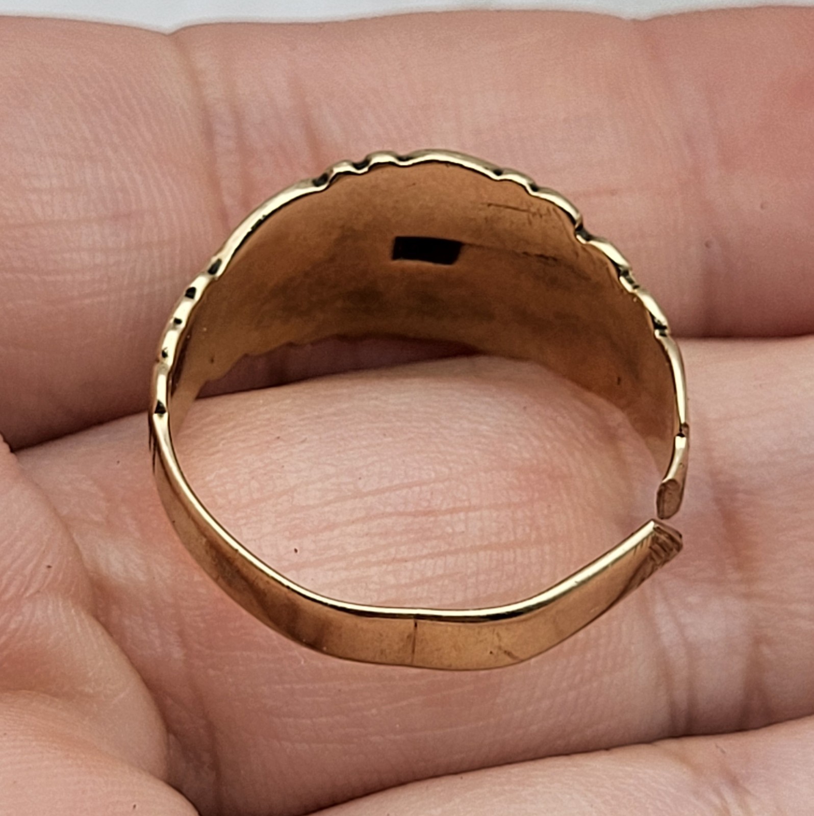 Antique 10K Yellow Gold Ornate Monogrammed Signet Ring Art Nouveau Signed