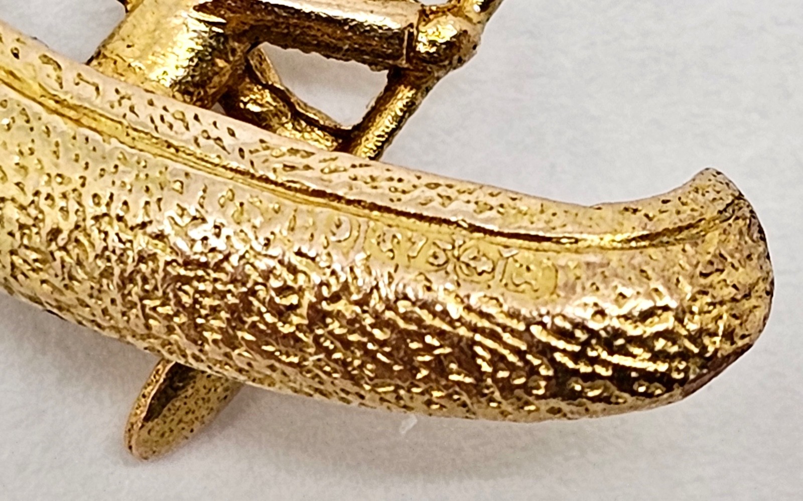 1921 PAYTON PEPPER CO. BIRMINGHAM 9K SOLID GOLD N.A. INDIAN ROWING A CANOE CHARM