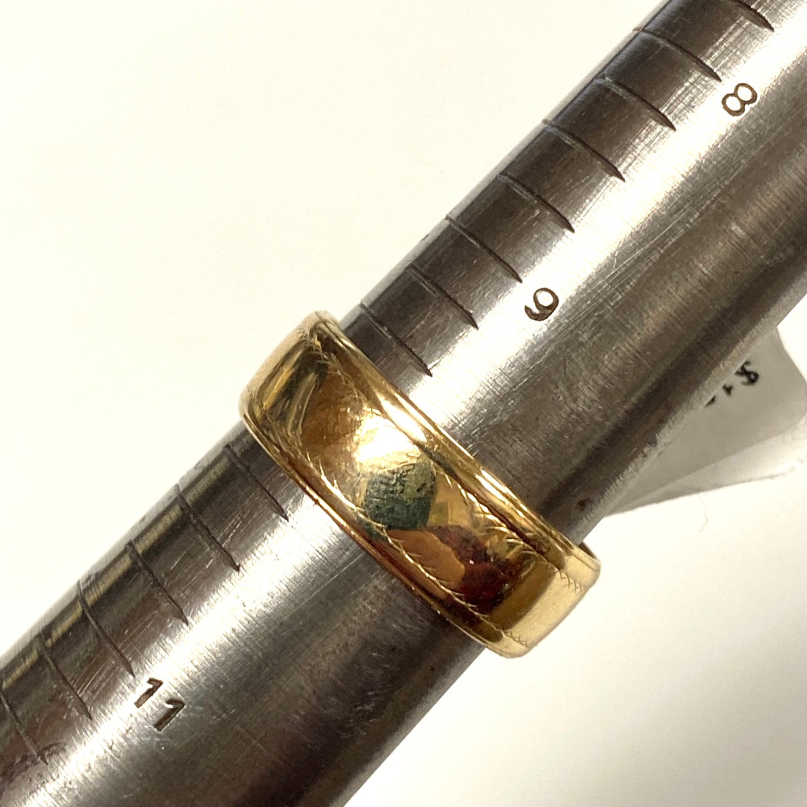 v430 Vintage 14K Yellow Gold 7mm Wedding Band Ring Size 10 Unisex Adult