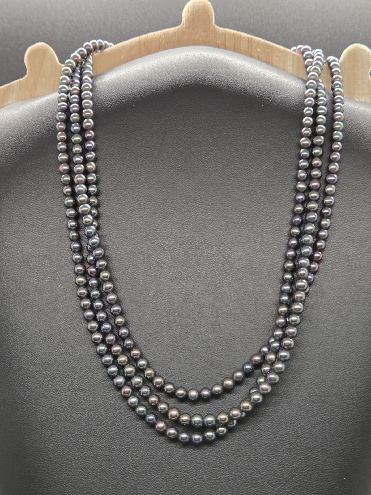 Vtg 3 Strand Purple Dark Grey Opalescent Pearl Necklace Sterling Silver Clasp 24
