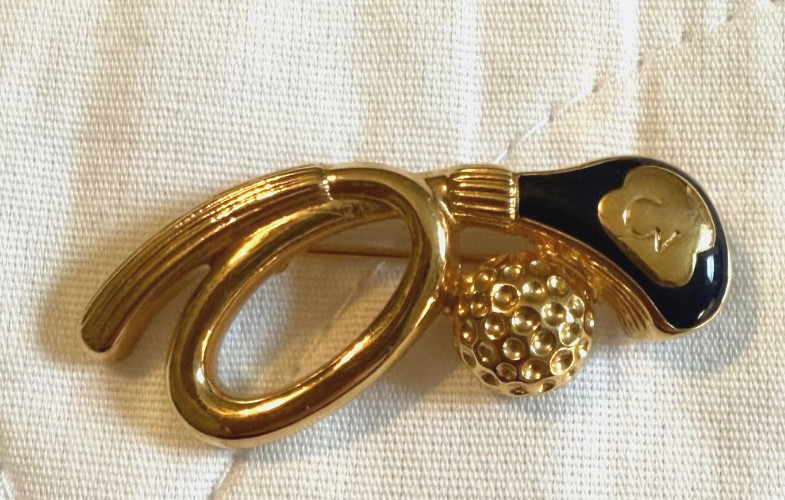 Vintage Golf Club Pin Brooch Goldtone 3 Iron Golf Ball MCM